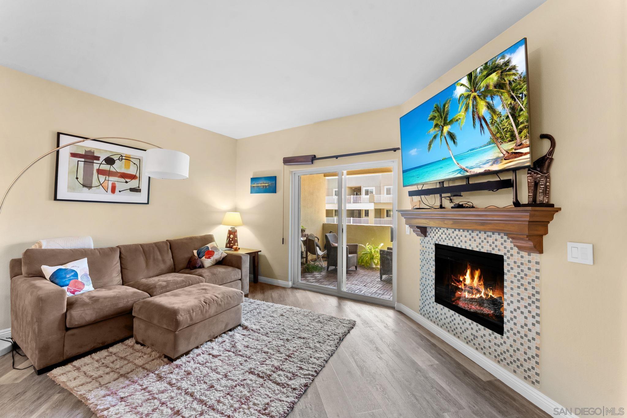 Detail Gallery Image 18 of 55 For 1100  Civic Center Dr  #C25,  Oceanside,  CA 92054 - 3 Beds | 2 Baths