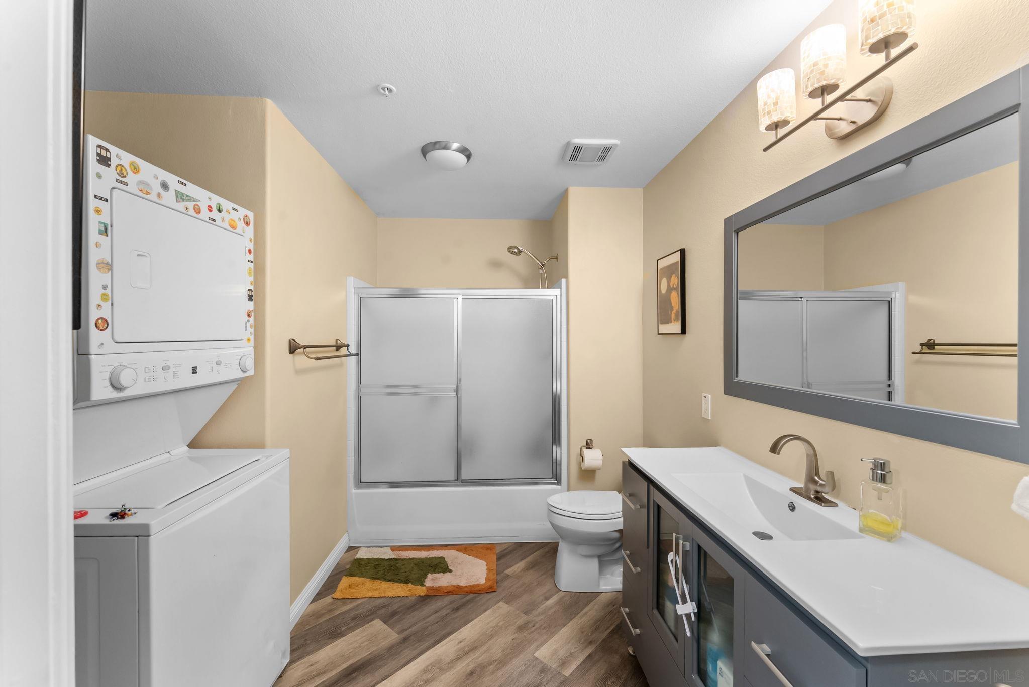 Detail Gallery Image 28 of 55 For 1100  Civic Center Dr  #C25,  Oceanside,  CA 92054 - 3 Beds | 2 Baths