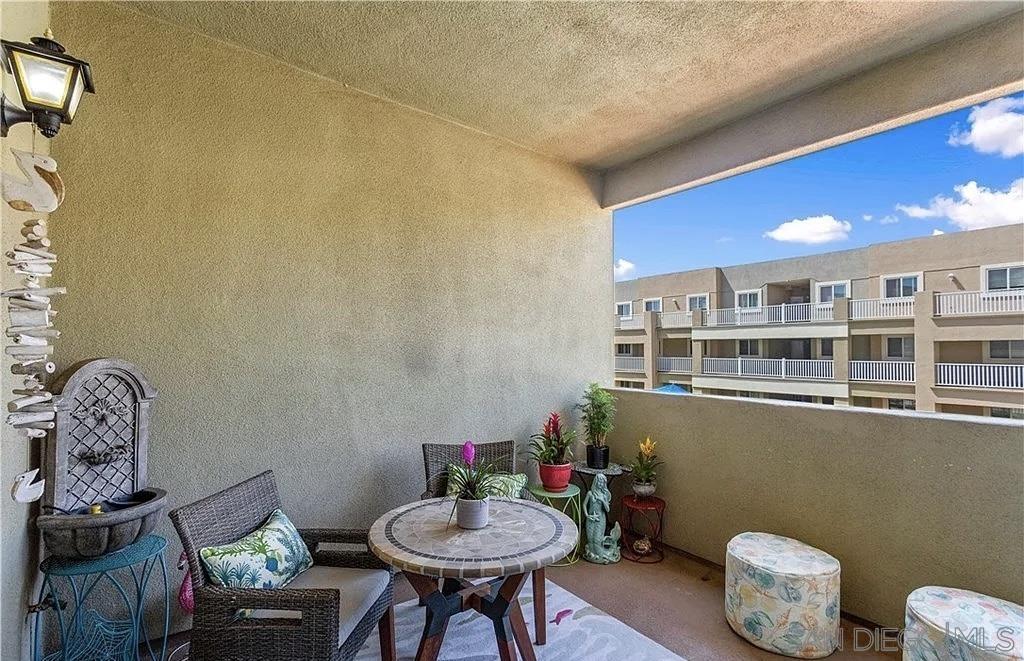 Detail Gallery Image 32 of 55 For 1100  Civic Center Dr  #C25,  Oceanside,  CA 92054 - 3 Beds | 2 Baths