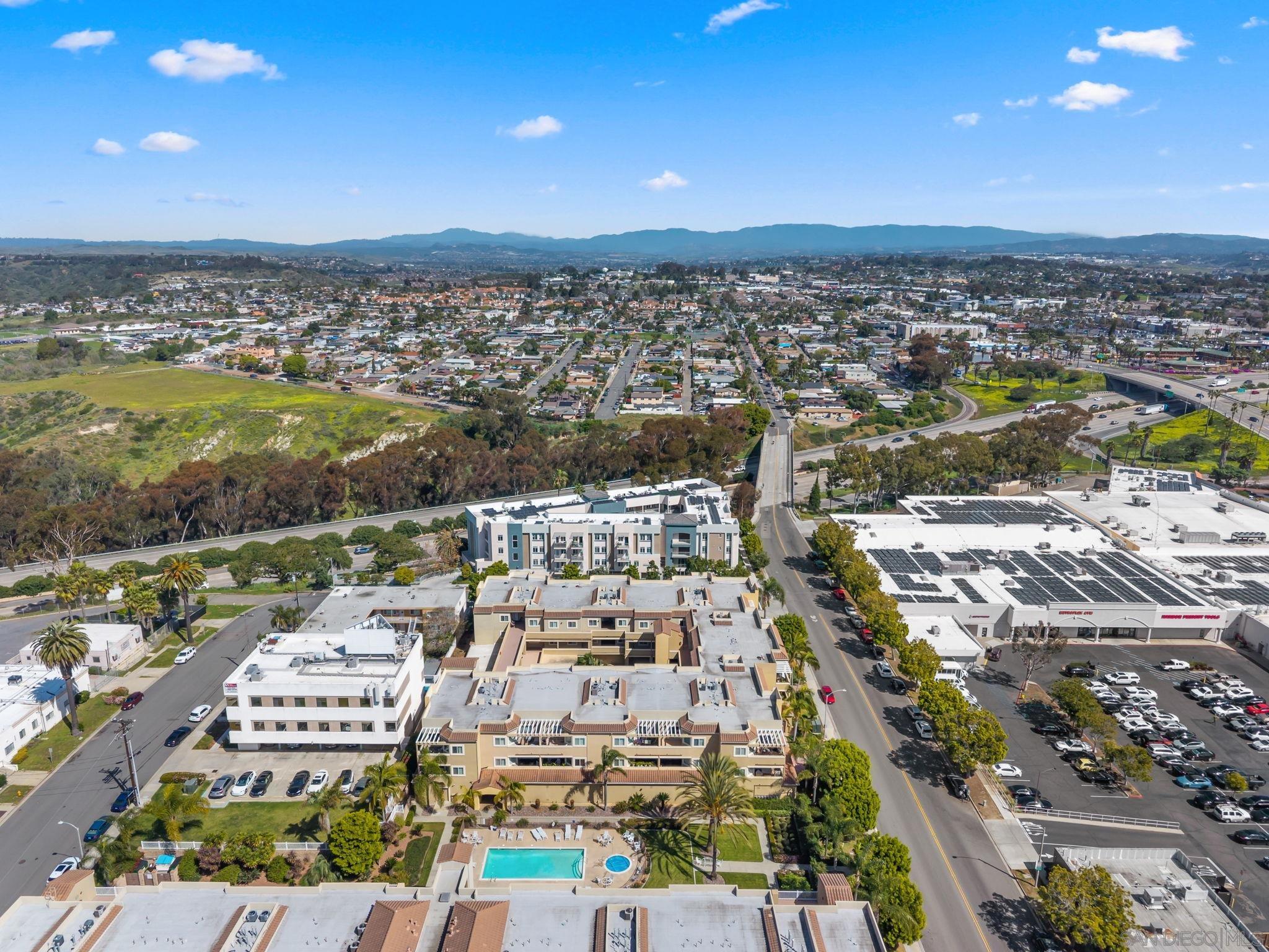 Detail Gallery Image 46 of 55 For 1100  Civic Center Dr  #C25,  Oceanside,  CA 92054 - 3 Beds | 2 Baths