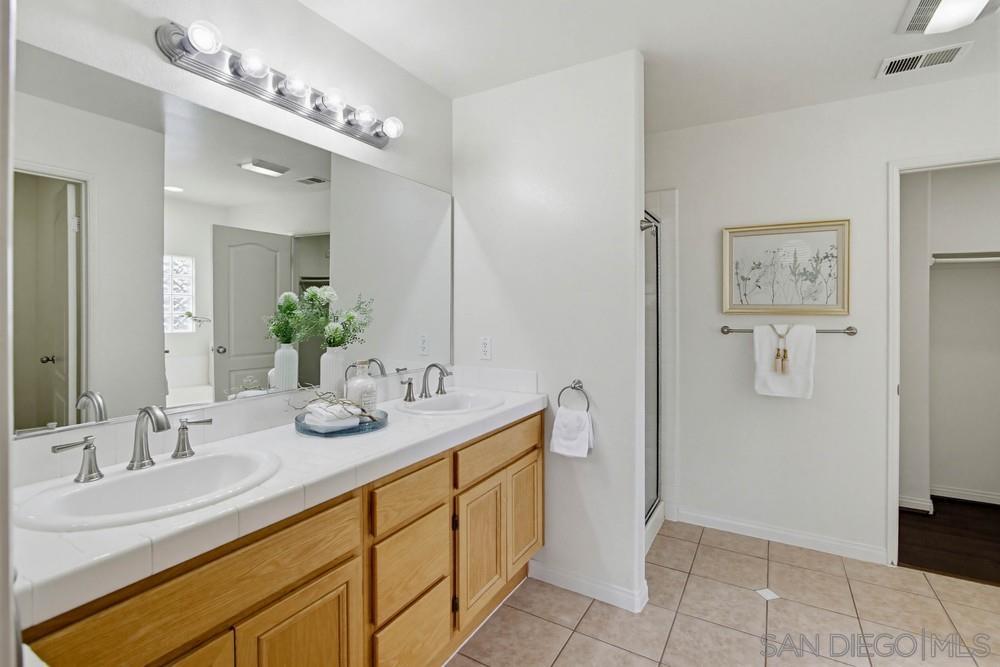 Detail Gallery Image 27 of 48 For 12701  Oak Knoll Rd, Poway,  CA 92064 - 3 Beds | 2/1 Baths