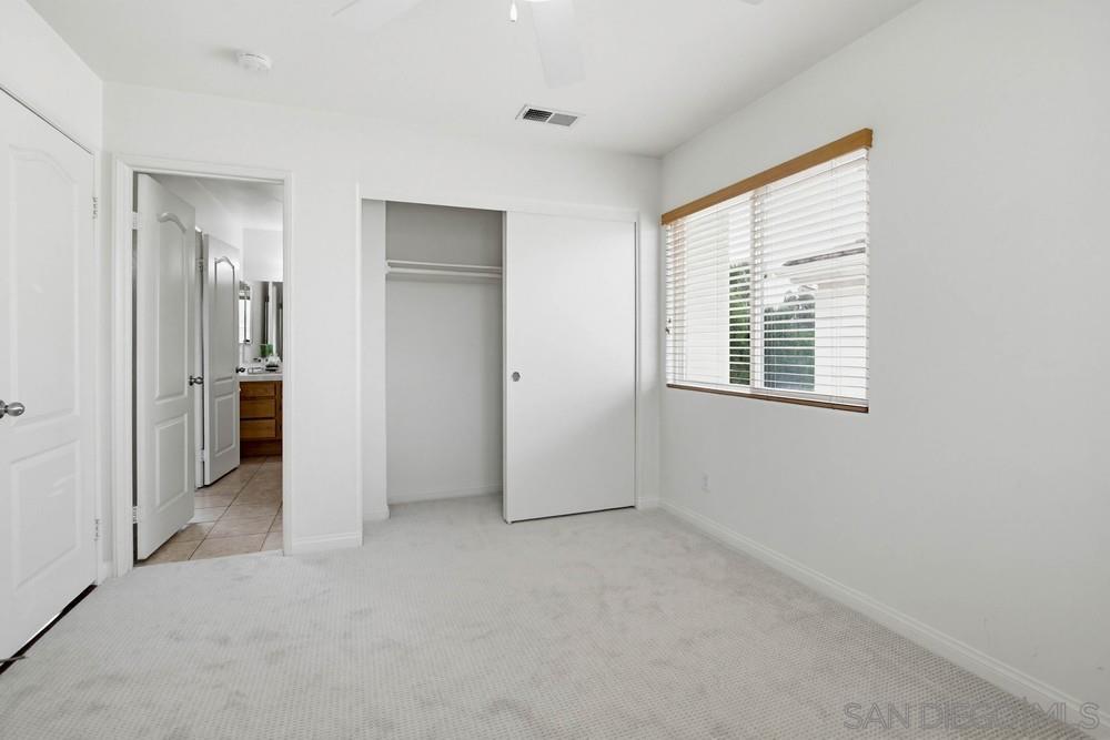 Detail Gallery Image 36 of 48 For 12701  Oak Knoll Rd, Poway,  CA 92064 - 3 Beds | 2/1 Baths