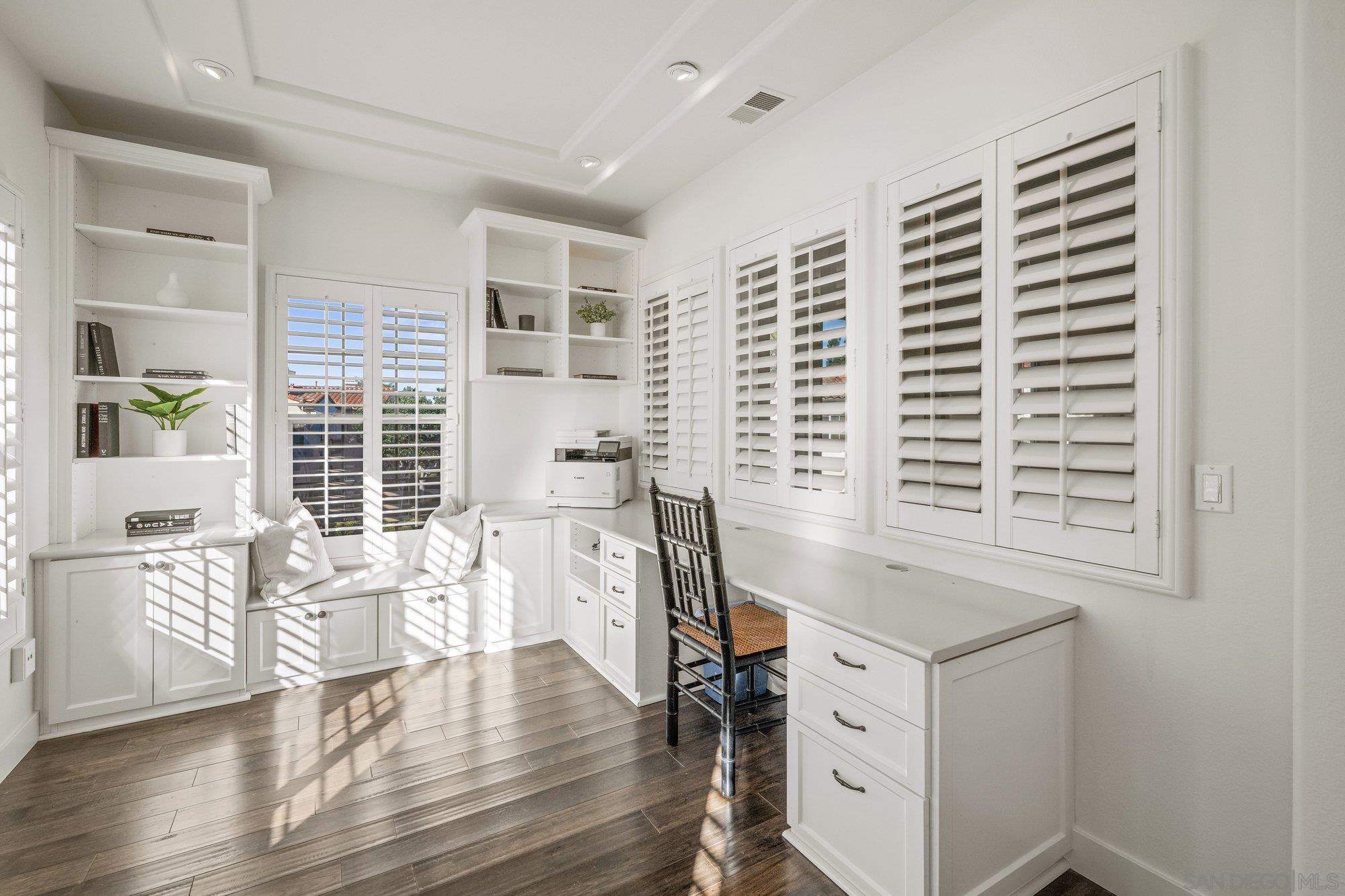 Detail Gallery Image 22 of 33 For 7139  Surfbird Circle, Carlsbad,  CA 92011 - 3 Beds | 2/1 Baths