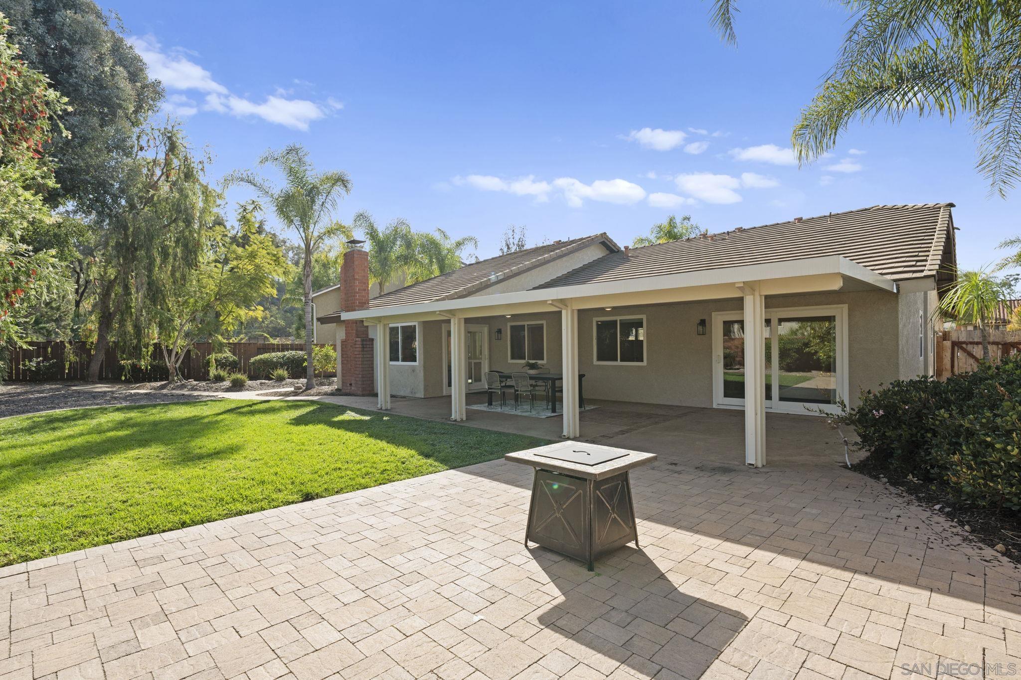 Detail Gallery Image 24 of 44 For 14613  Plumwood St, Poway,  CA 92064 - 3 Beds | 2 Baths