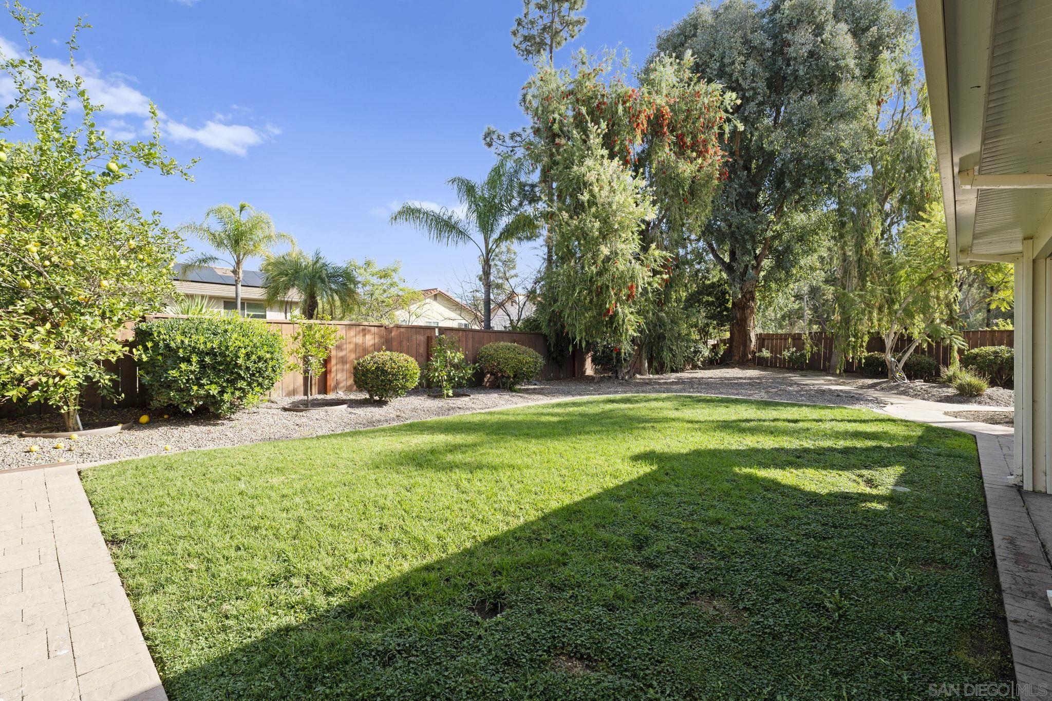 Detail Gallery Image 29 of 44 For 14613  Plumwood St, Poway,  CA 92064 - 3 Beds | 2 Baths