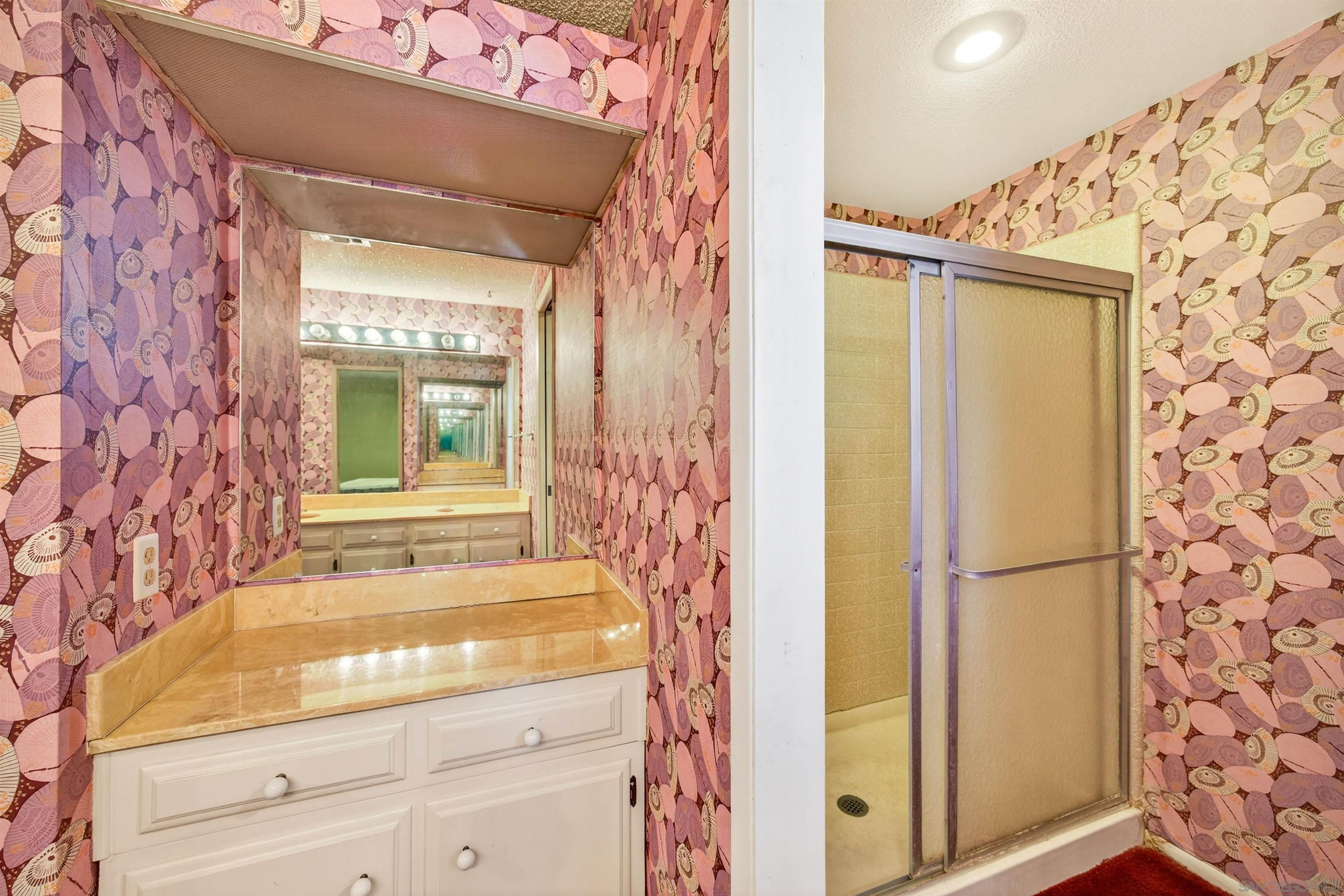 Detail Gallery Image 23 of 62 For 86  via De Laurencio, Chula Vista,  CA 91910 - 5 Beds | 3/1 Baths