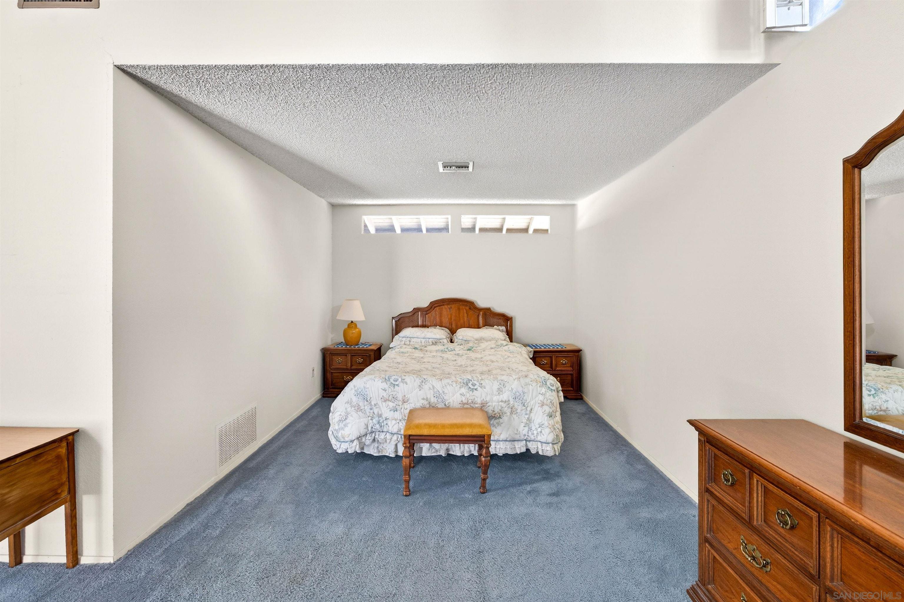 Detail Gallery Image 27 of 62 For 86  via De Laurencio, Chula Vista,  CA 91910 - 5 Beds | 3/1 Baths