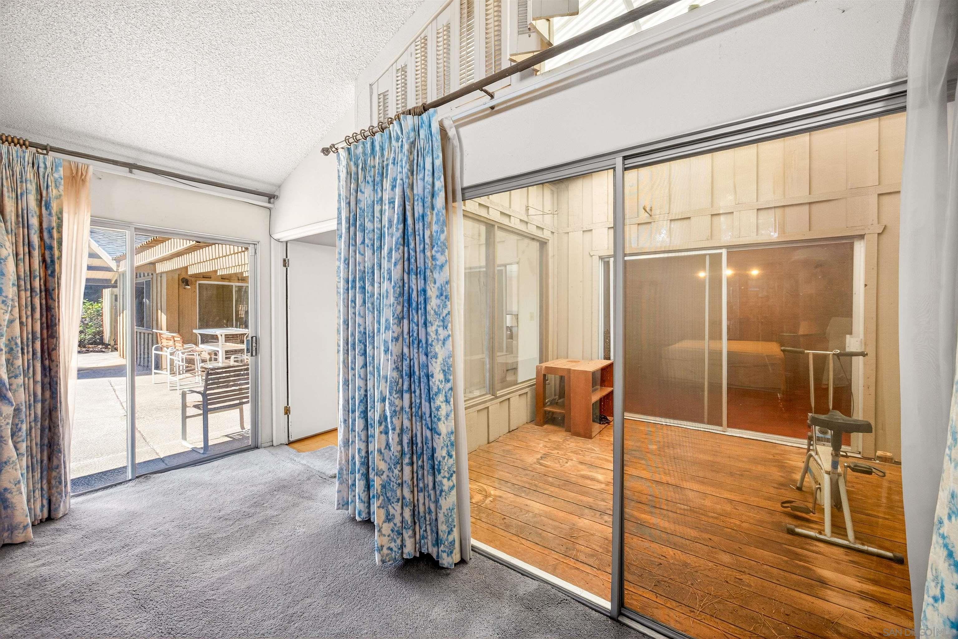 Detail Gallery Image 30 of 62 For 86  via De Laurencio, Chula Vista,  CA 91910 - 5 Beds | 3/1 Baths