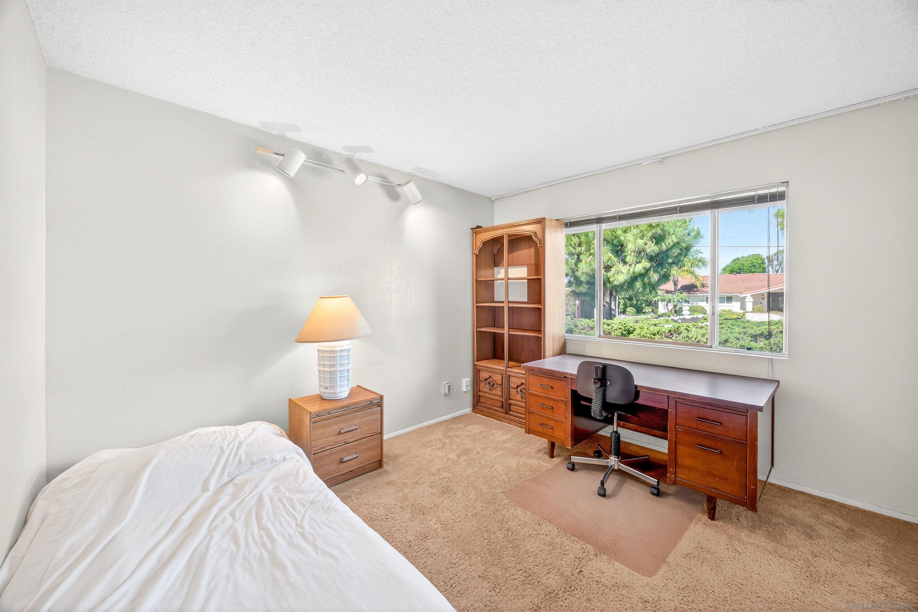 Detail Gallery Image 35 of 62 For 86  via De Laurencio, Chula Vista,  CA 91910 - 5 Beds | 3/1 Baths