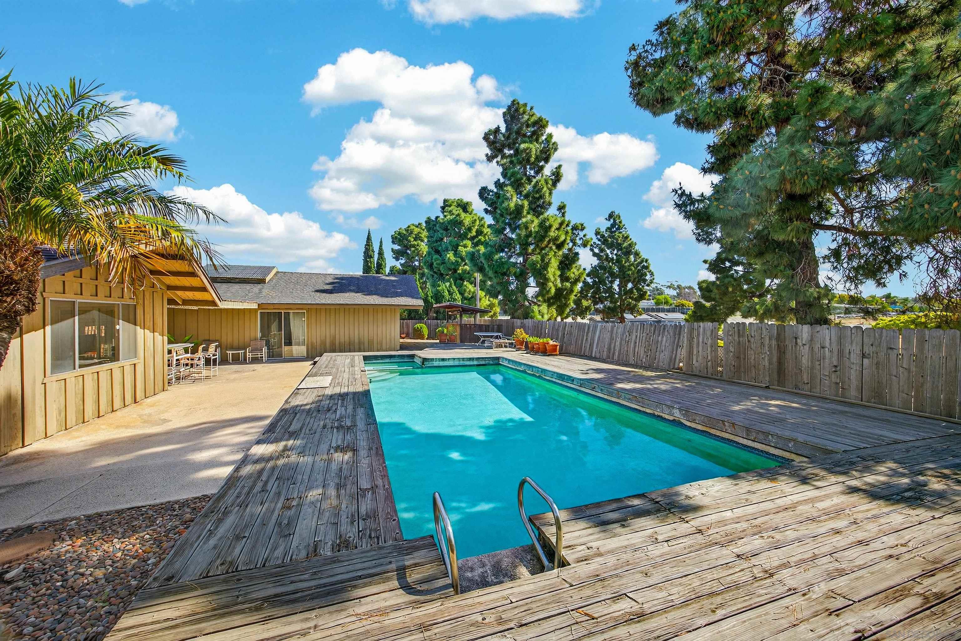 Detail Gallery Image 54 of 62 For 86  via De Laurencio, Chula Vista,  CA 91910 - 5 Beds | 3/1 Baths