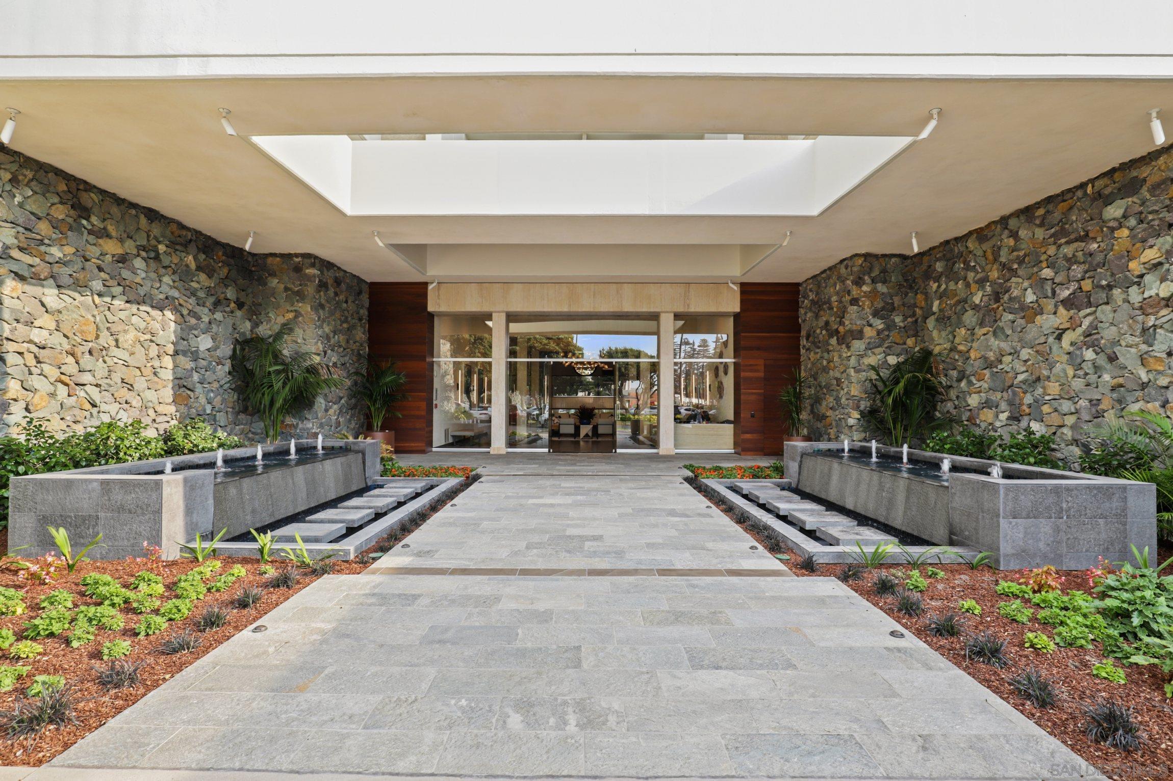 Detail Gallery Image 22 of 41 For 1830  Avenida Del Mundo  #1112,  Coronado,  CA 92118 - 1 Beds | 1 Baths