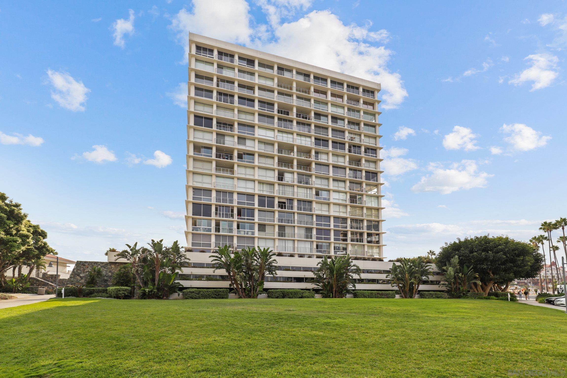 Detail Gallery Image 26 of 41 For 1830  Avenida Del Mundo  #1112,  Coronado,  CA 92118 - 1 Beds | 1 Baths