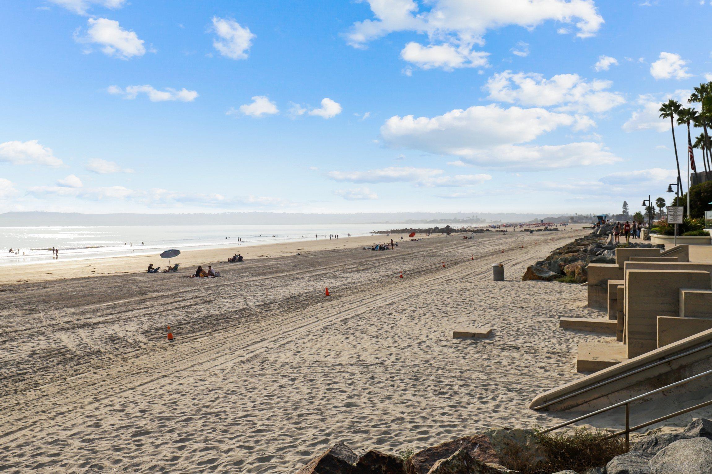 Detail Gallery Image 29 of 41 For 1830  Avenida Del Mundo  #1112,  Coronado,  CA 92118 - 1 Beds | 1 Baths