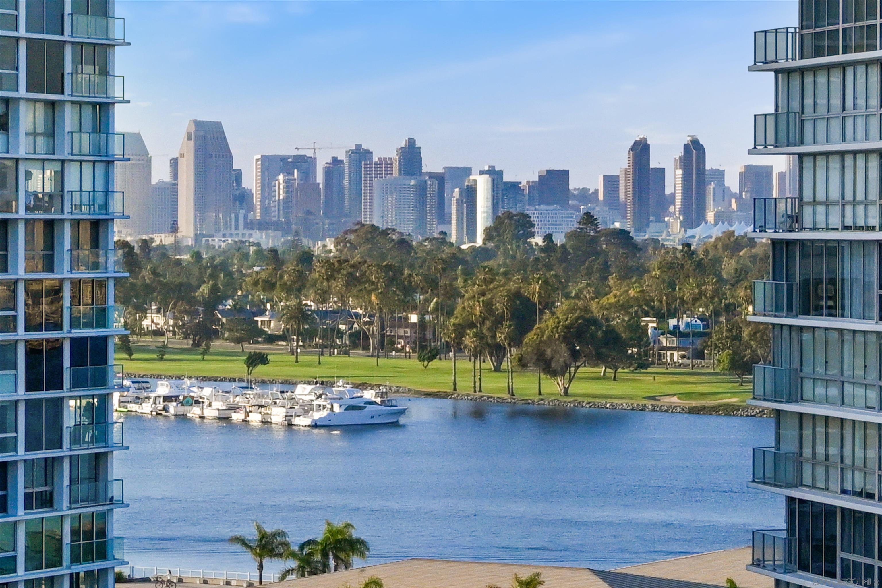 Detail Gallery Image 32 of 41 For 1830  Avenida Del Mundo  #1112,  Coronado,  CA 92118 - 1 Beds | 1 Baths