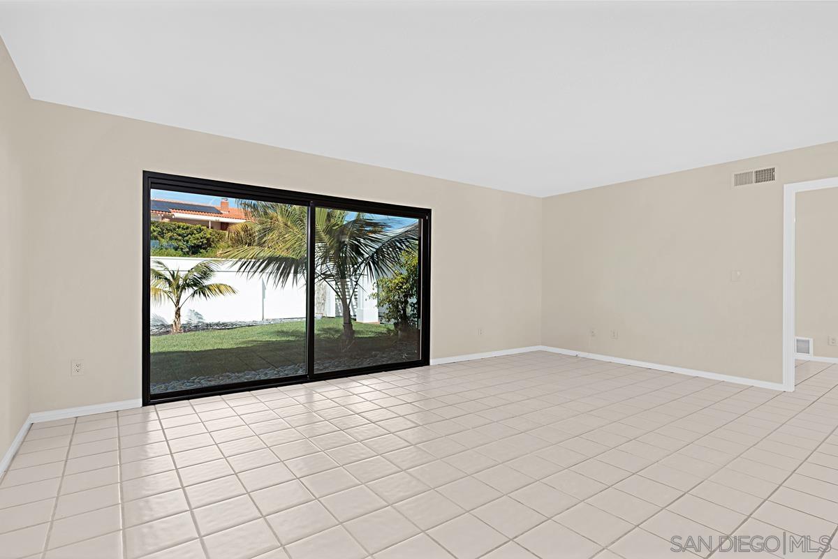 Detail Gallery Image 24 of 44 For 1617  Calle Alta, La Jolla,  CA 92037 - 3 Beds | 2 Baths