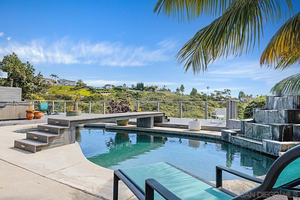 Detail Gallery Image 37 of 44 For 1617  Calle Alta, La Jolla,  CA 92037 - 3 Beds | 2 Baths