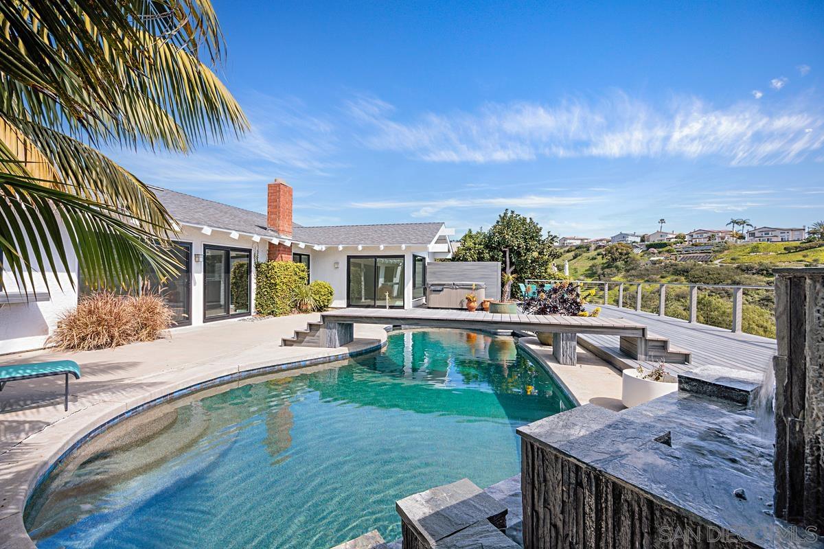 Detail Gallery Image 38 of 44 For 1617  Calle Alta, La Jolla,  CA 92037 - 3 Beds | 2 Baths