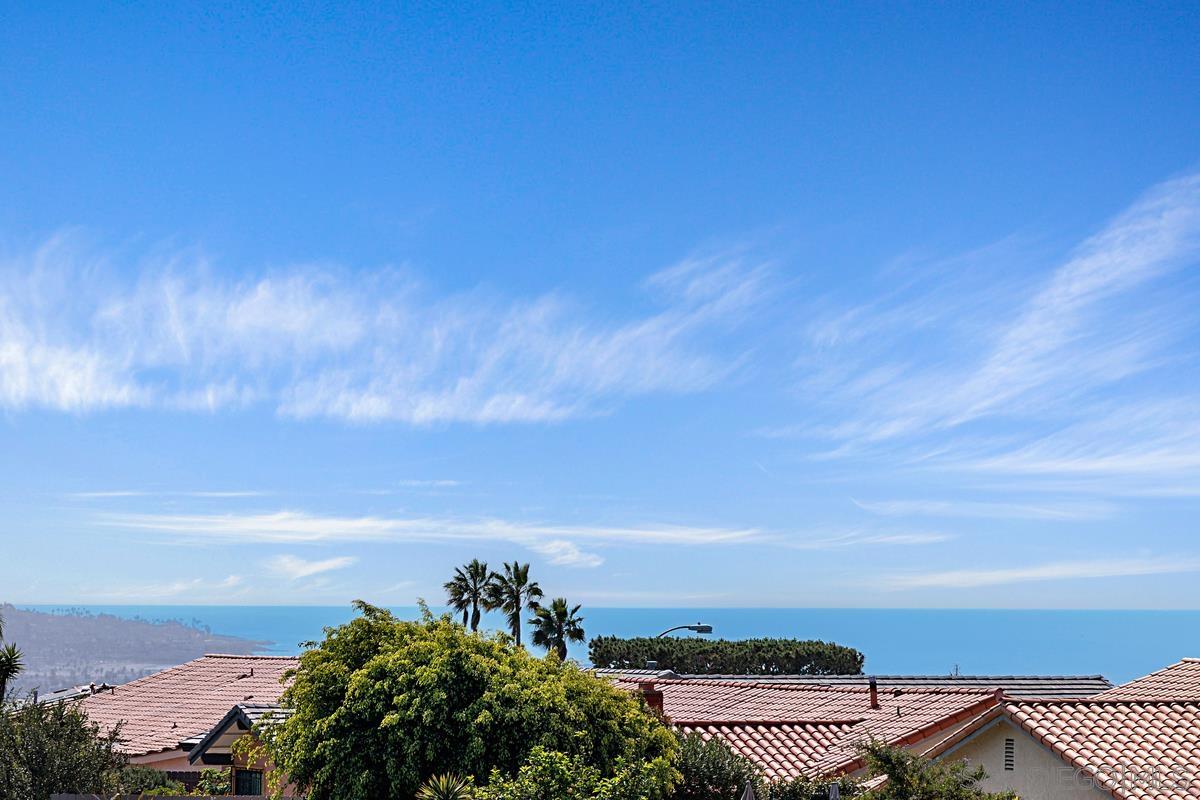 Detail Gallery Image 40 of 44 For 1617  Calle Alta, La Jolla,  CA 92037 - 3 Beds | 2 Baths