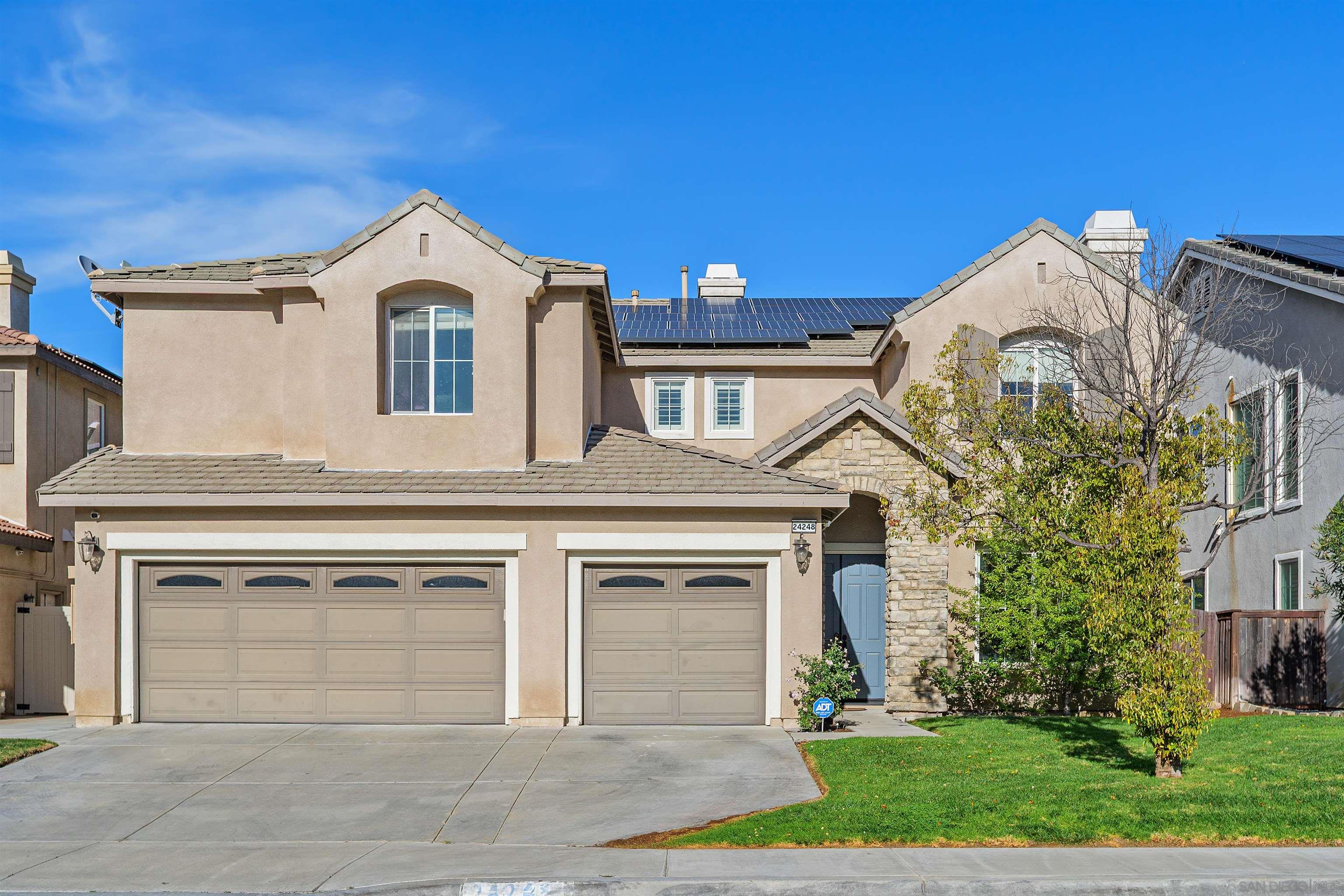 Detail Gallery Image 2 of 38 For 24248  Golden Mist Dr, Murrieta,  CA 92562 - 7 Beds | 4/1 Baths