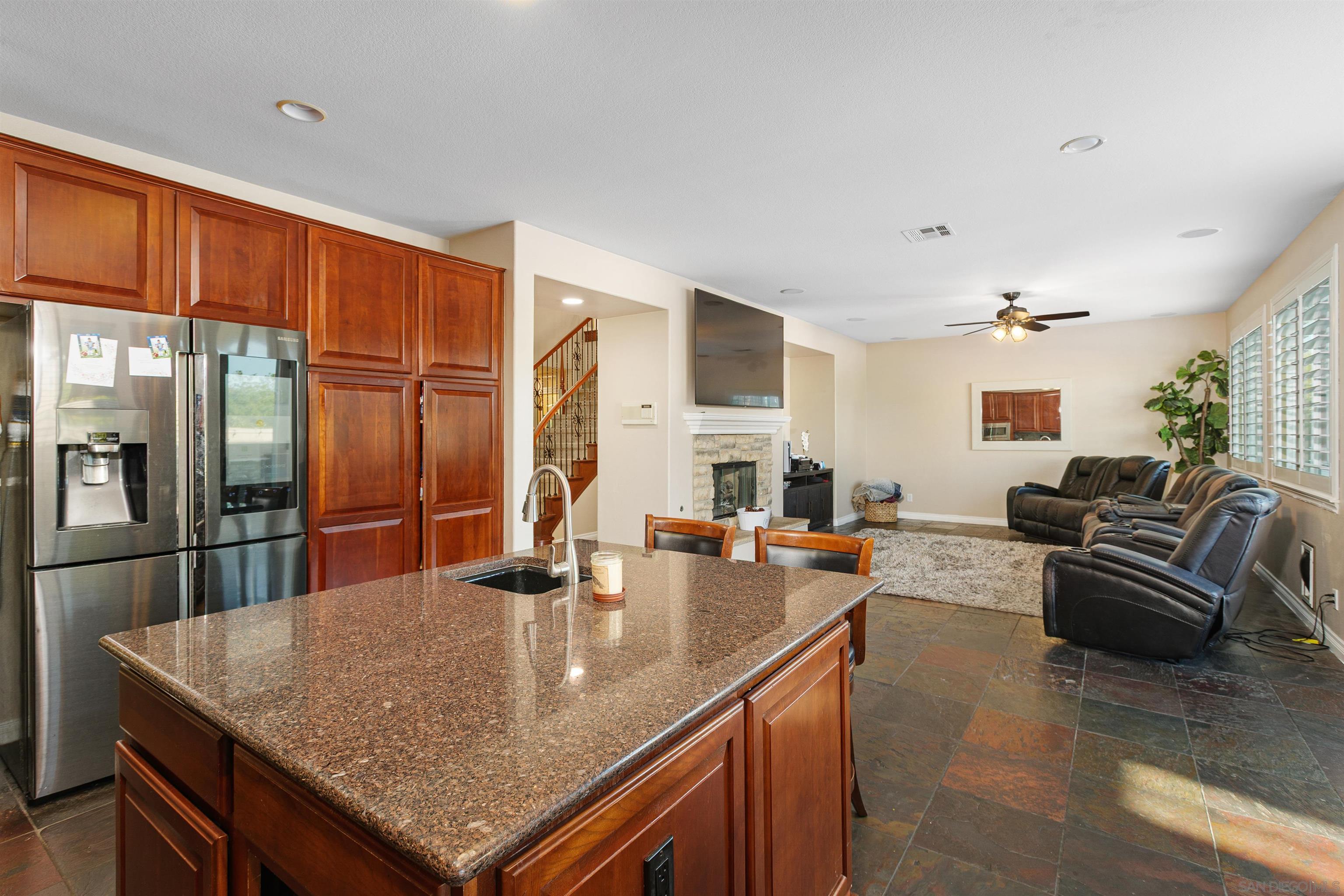 Detail Gallery Image 14 of 38 For 24248  Golden Mist Dr, Murrieta,  CA 92562 - 7 Beds | 4/1 Baths