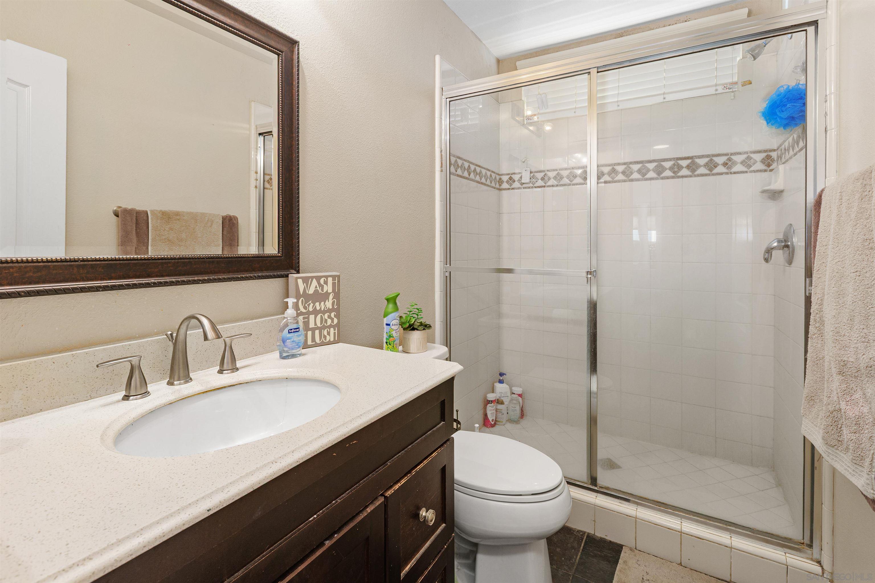 Detail Gallery Image 17 of 38 For 24248  Golden Mist Dr, Murrieta,  CA 92562 - 7 Beds | 4/1 Baths