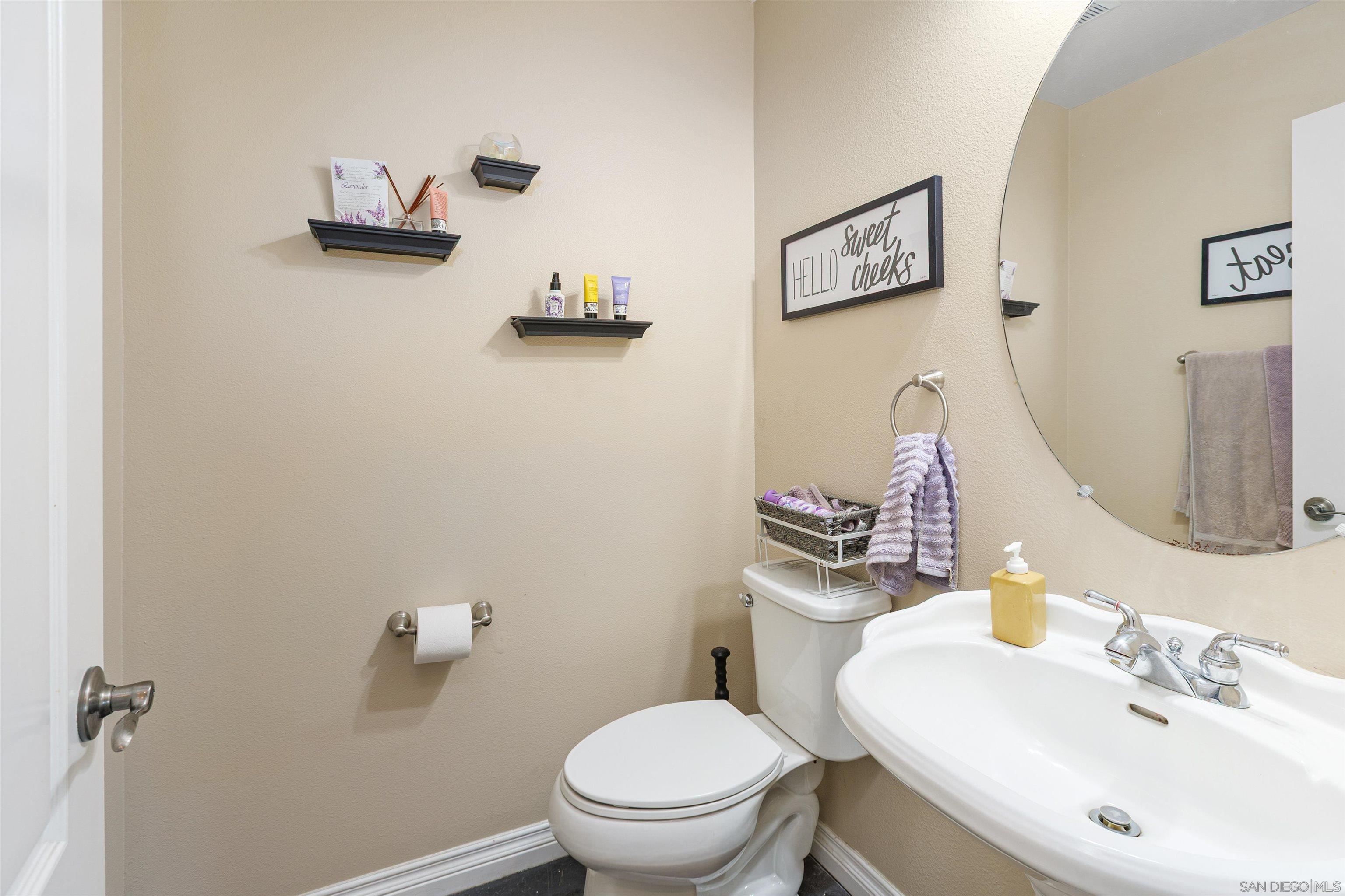 Detail Gallery Image 18 of 38 For 24248  Golden Mist Dr, Murrieta,  CA 92562 - 7 Beds | 4/1 Baths