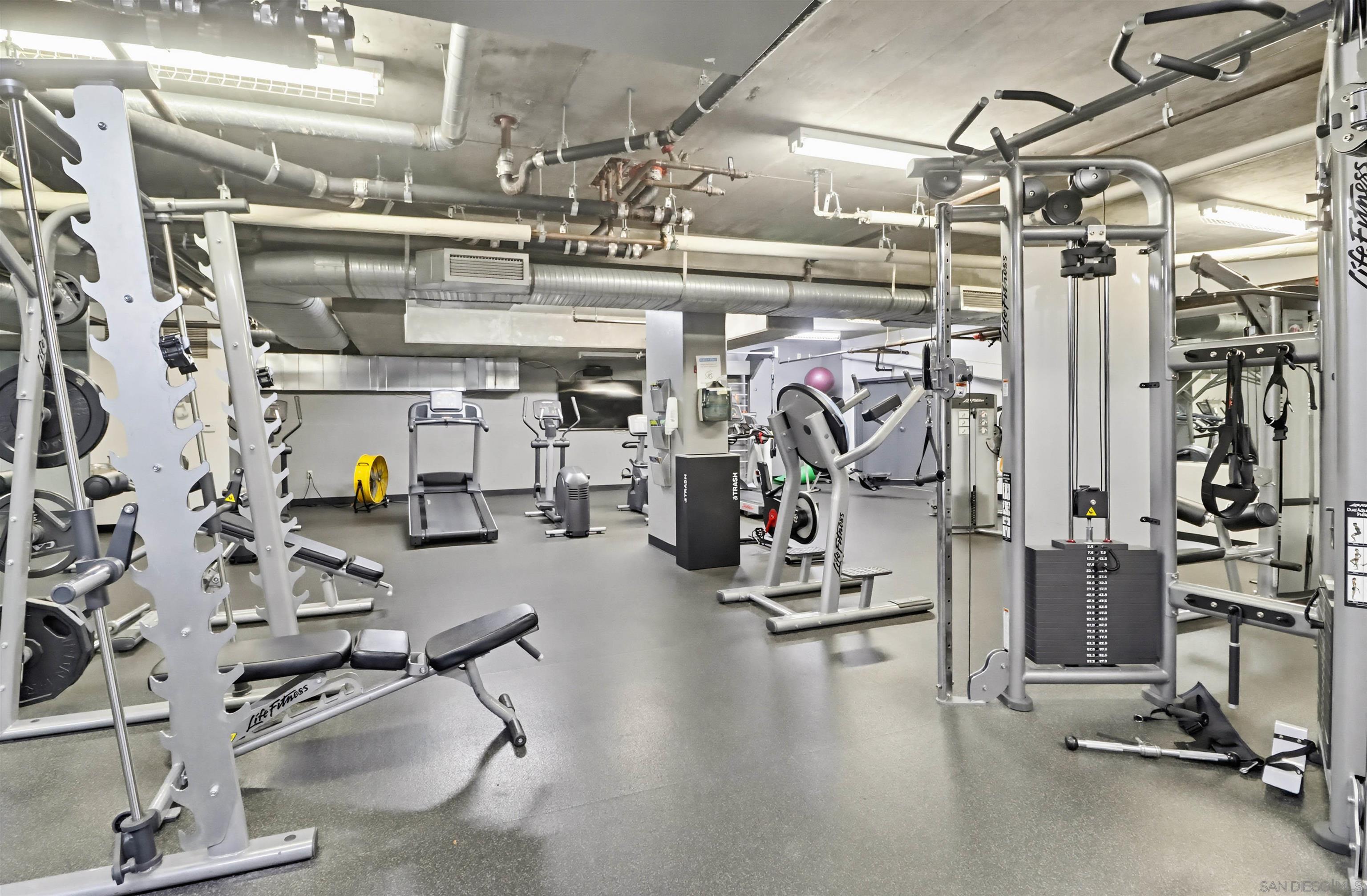 Detail Gallery Image 16 of 25 For 1150  J Street  #210,  San Diego,  CA 92101 - 1 Beds | 1 Baths