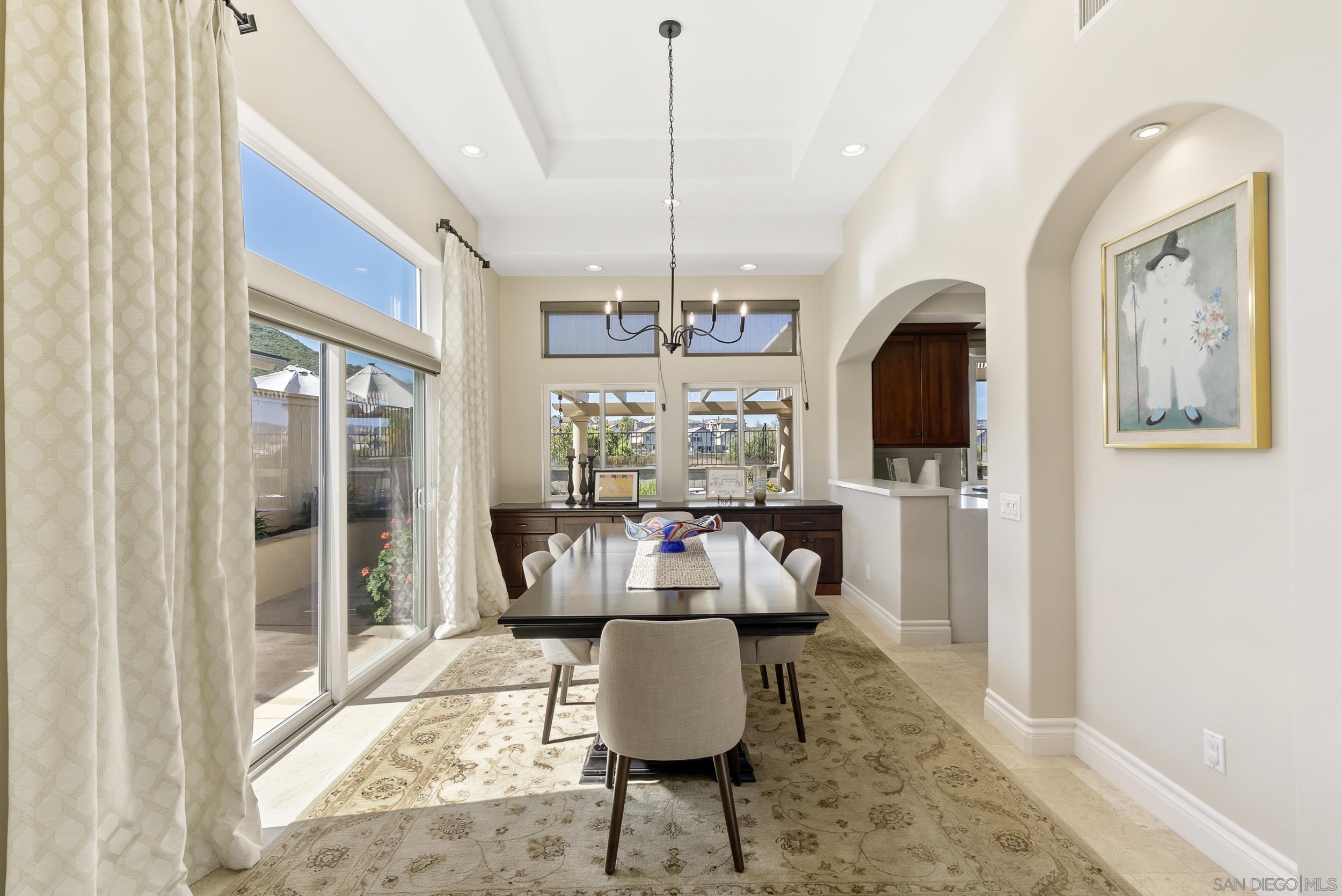 Detail Gallery Image 11 of 61 For 18658  Locksley St, San Diego,  CA 92128 - 4 Beds | 2/1 Baths