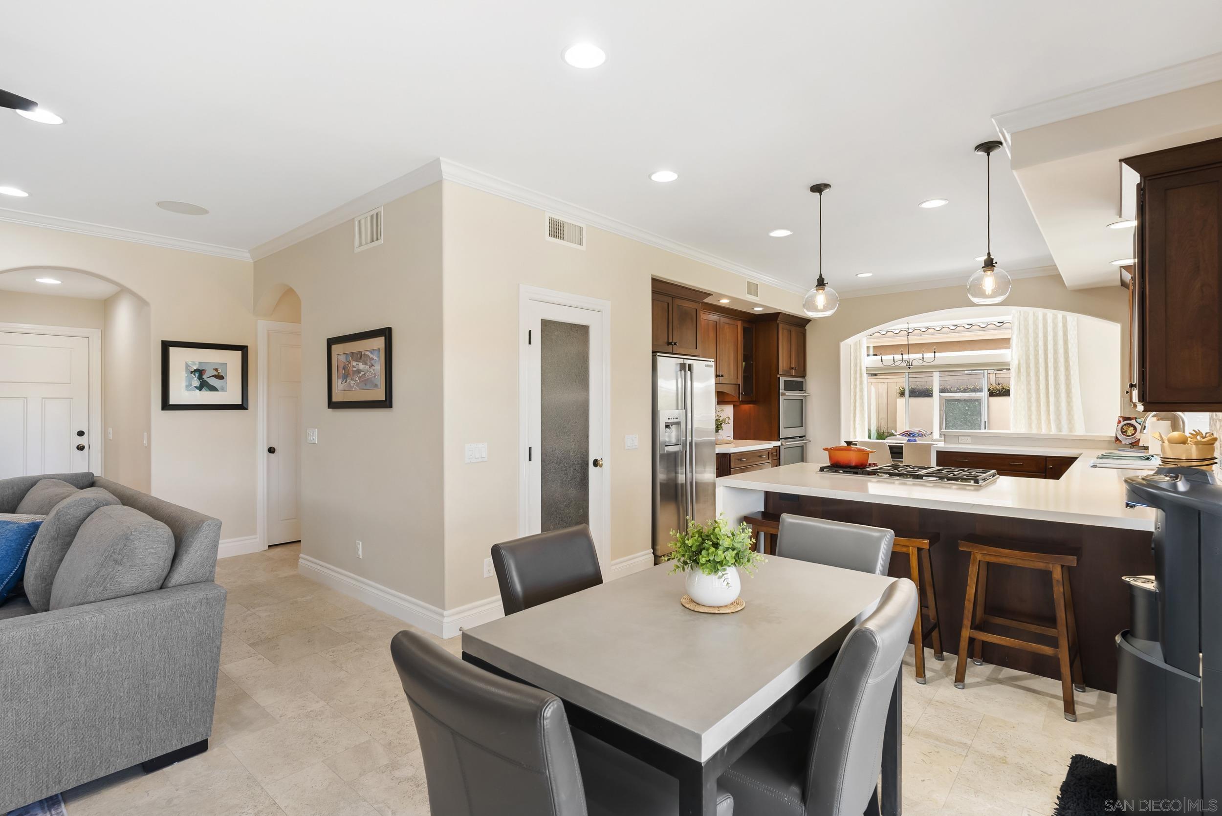 Detail Gallery Image 23 of 61 For 18658  Locksley St, San Diego,  CA 92128 - 4 Beds | 2/1 Baths