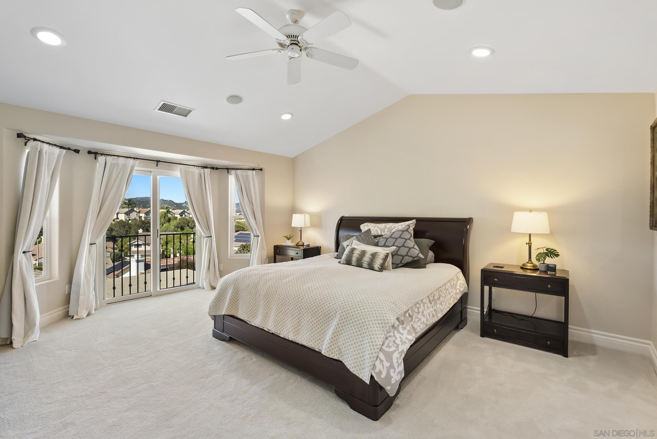 Detail Gallery Image 25 of 61 For 18658  Locksley St, San Diego,  CA 92128 - 4 Beds | 2/1 Baths