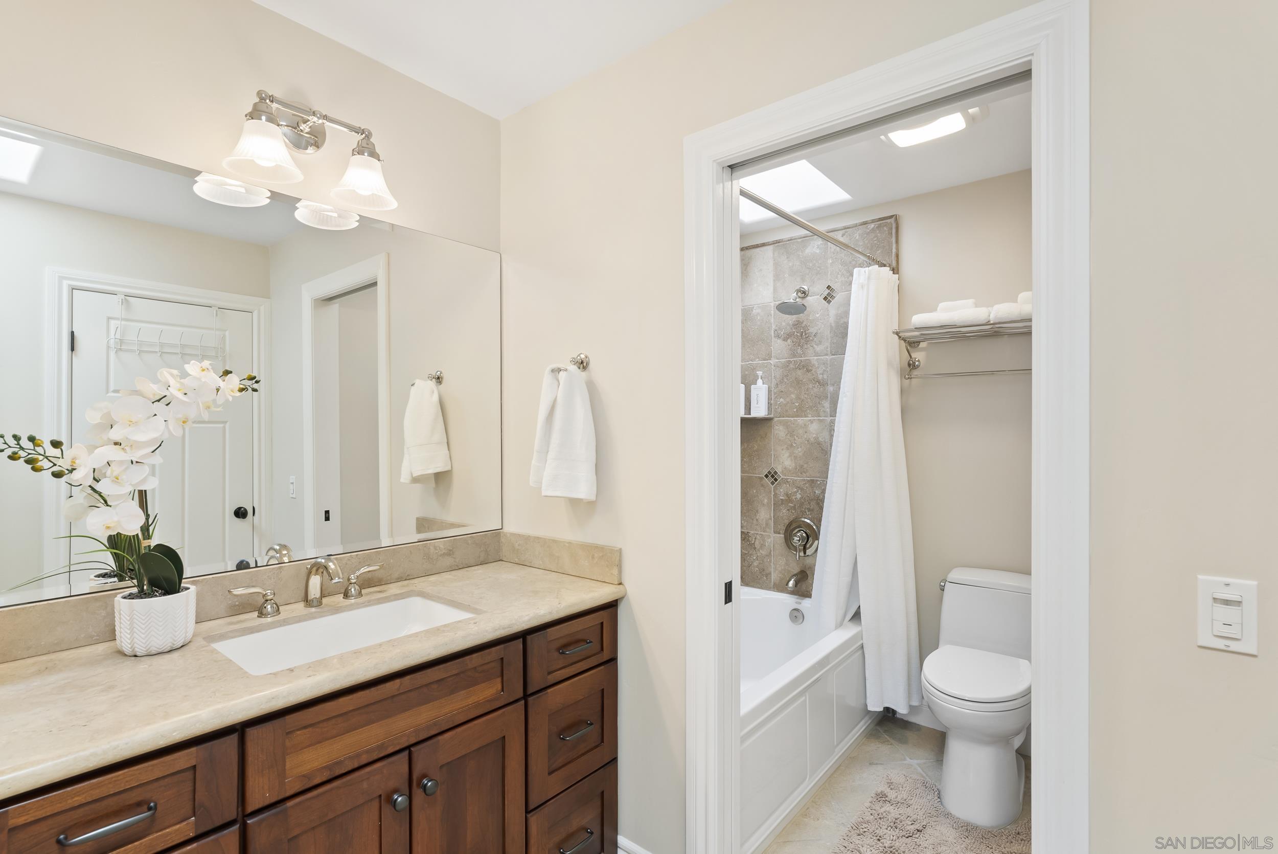 Detail Gallery Image 43 of 61 For 18658  Locksley St, San Diego,  CA 92128 - 4 Beds | 2/1 Baths