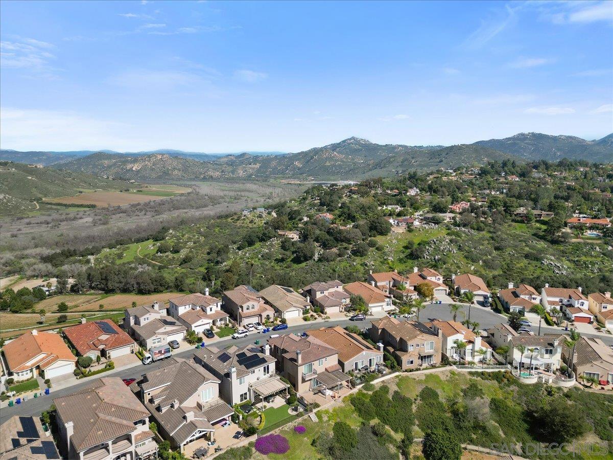 Detail Gallery Image 50 of 53 For 18623  Lancashire Way, San Diego,  CA 92128 - 3 Beds | 2 Baths