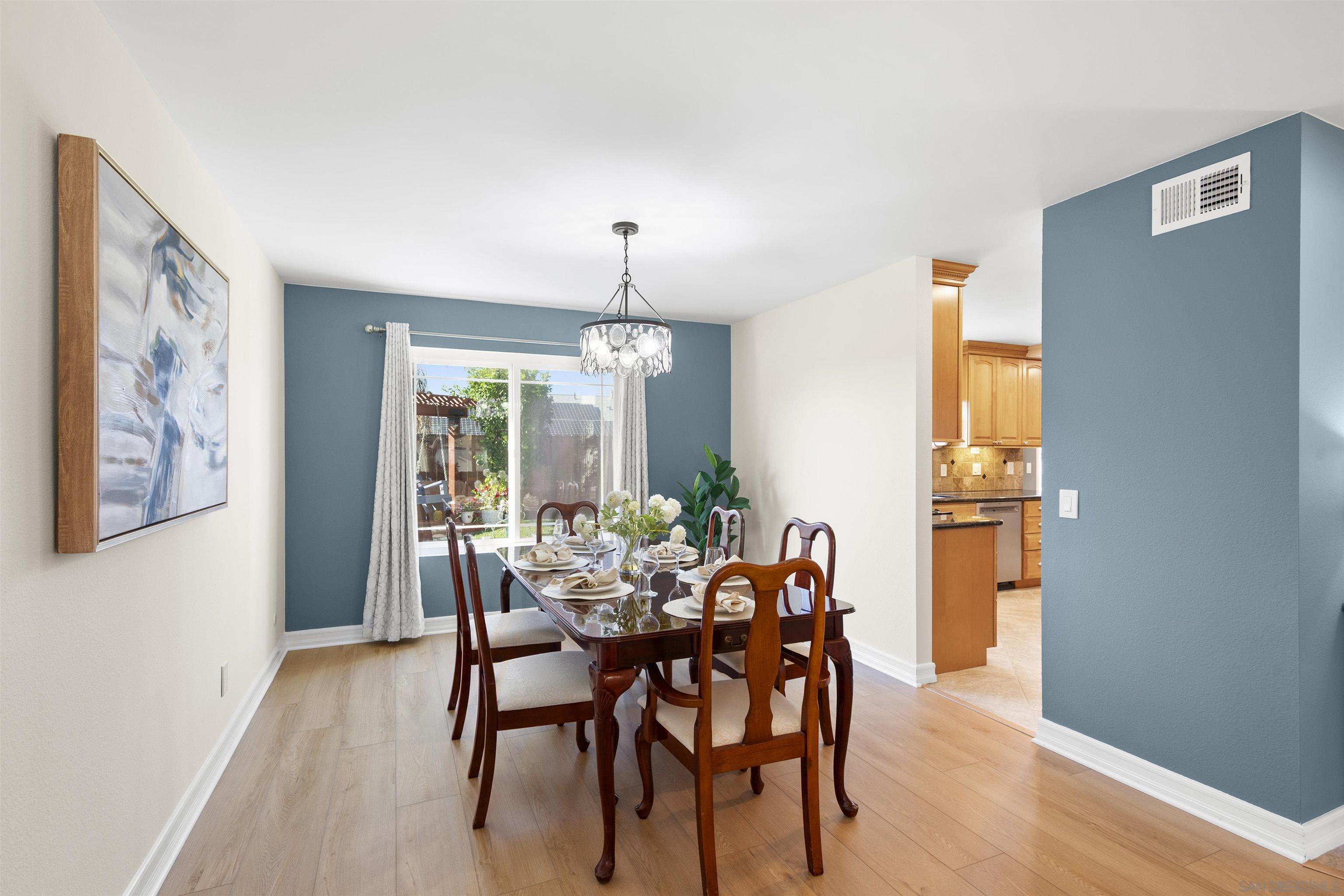 Detail Gallery Image 12 of 48 For 12740  Prairie Dog Ave, San Diego,  CA 92129 - 6 Beds | 3 Baths