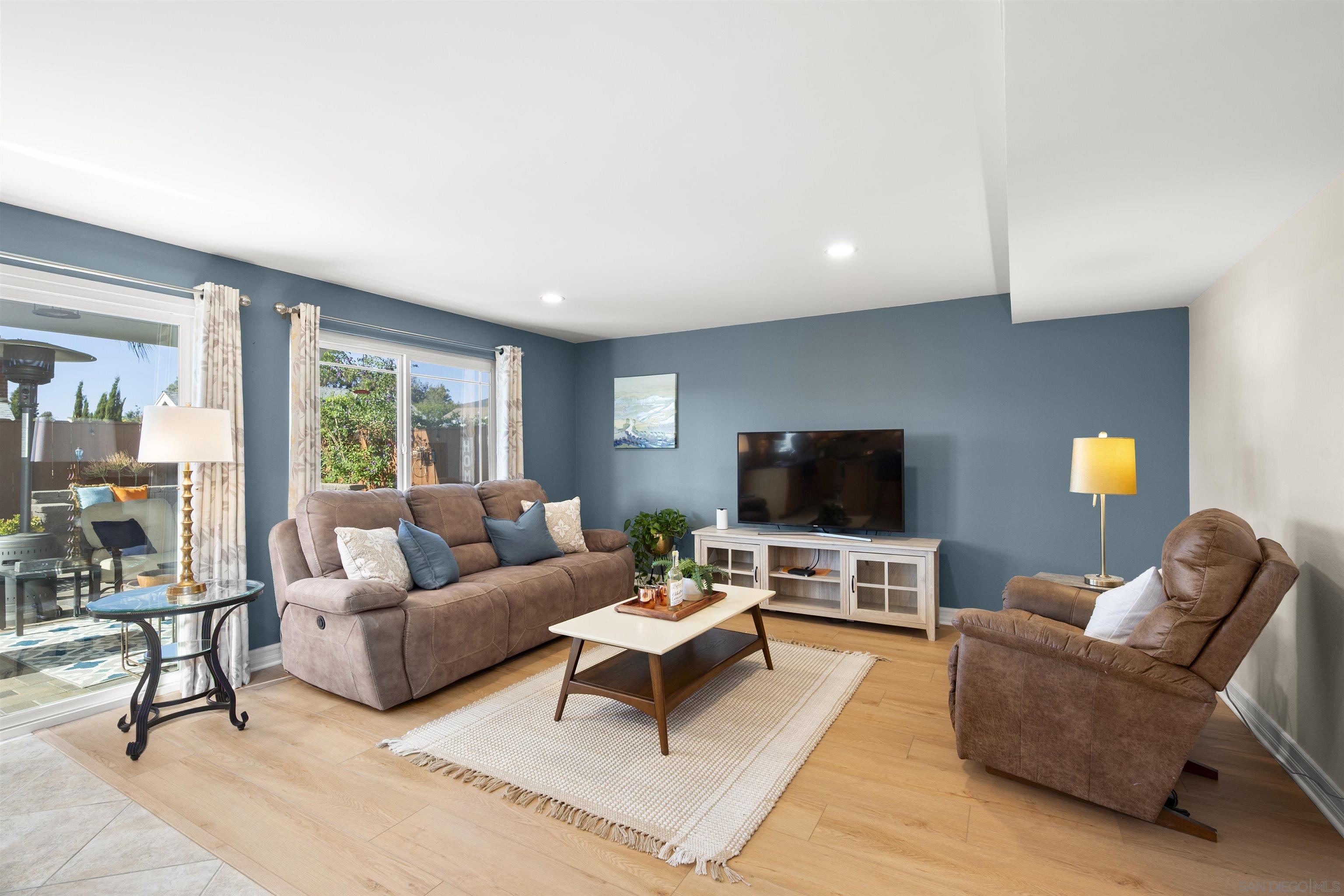 Detail Gallery Image 17 of 48 For 12740  Prairie Dog Ave, San Diego,  CA 92129 - 6 Beds | 3 Baths