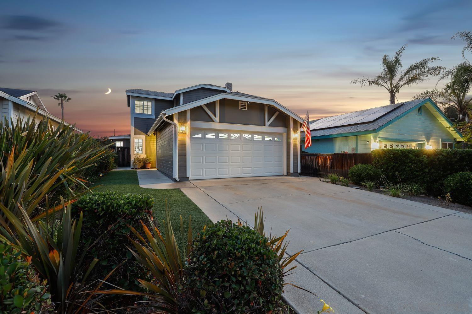 Detail Gallery Image 28 of 31 For 10421  Les Arbres Pl, San Diego,  CA 92131 - 4 Beds | 4 Baths