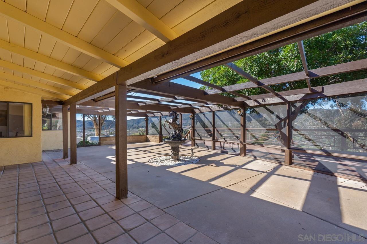 Detail Gallery Image 28 of 39 For 2665  Kauana Loa Dr, Escondido,  CA 92029 - 6 Beds | 4 Baths