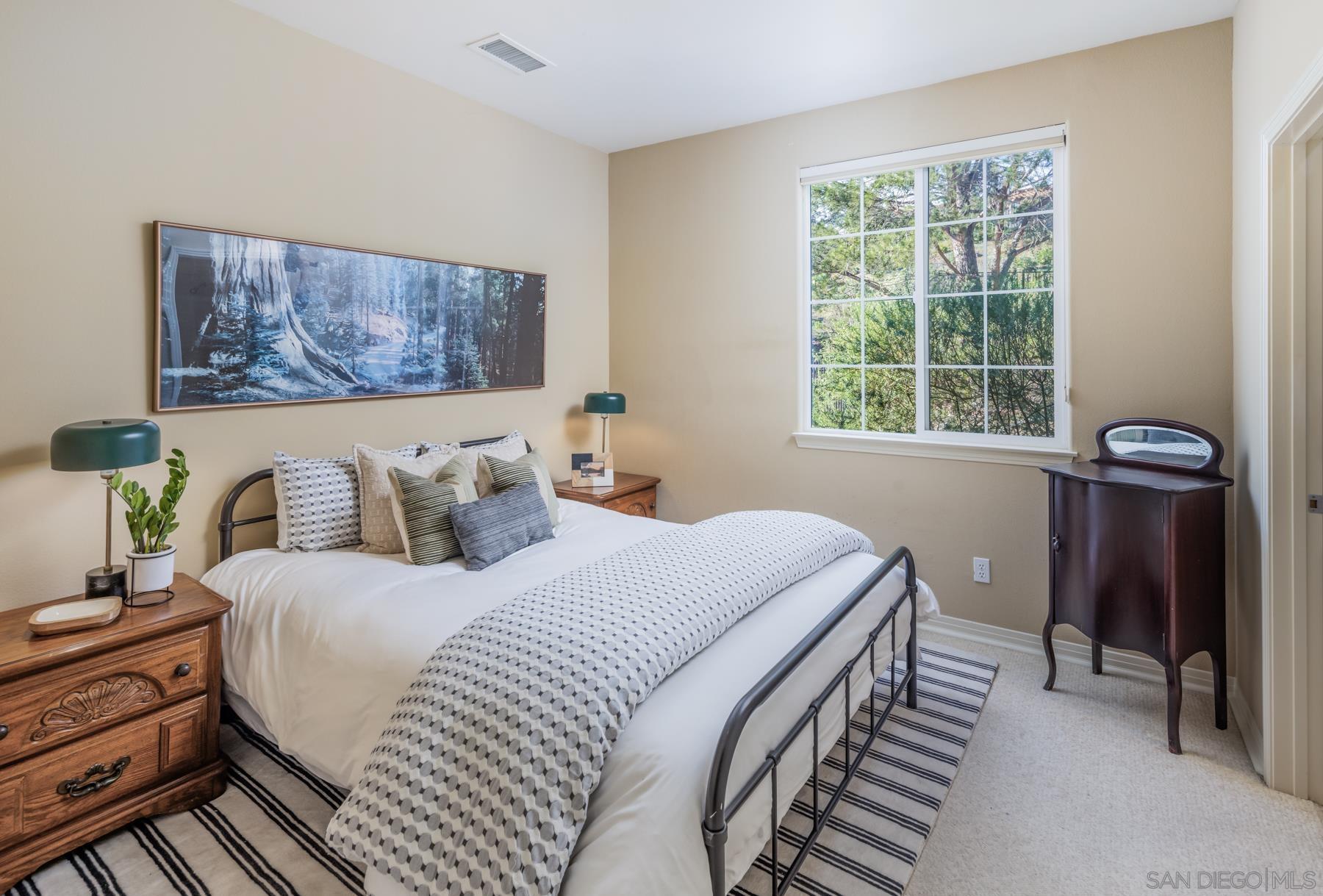 Detail Gallery Image 16 of 32 For 17095  Butterfield Trail, Poway,  CA 92064 - 6 Beds | 4/1 Baths