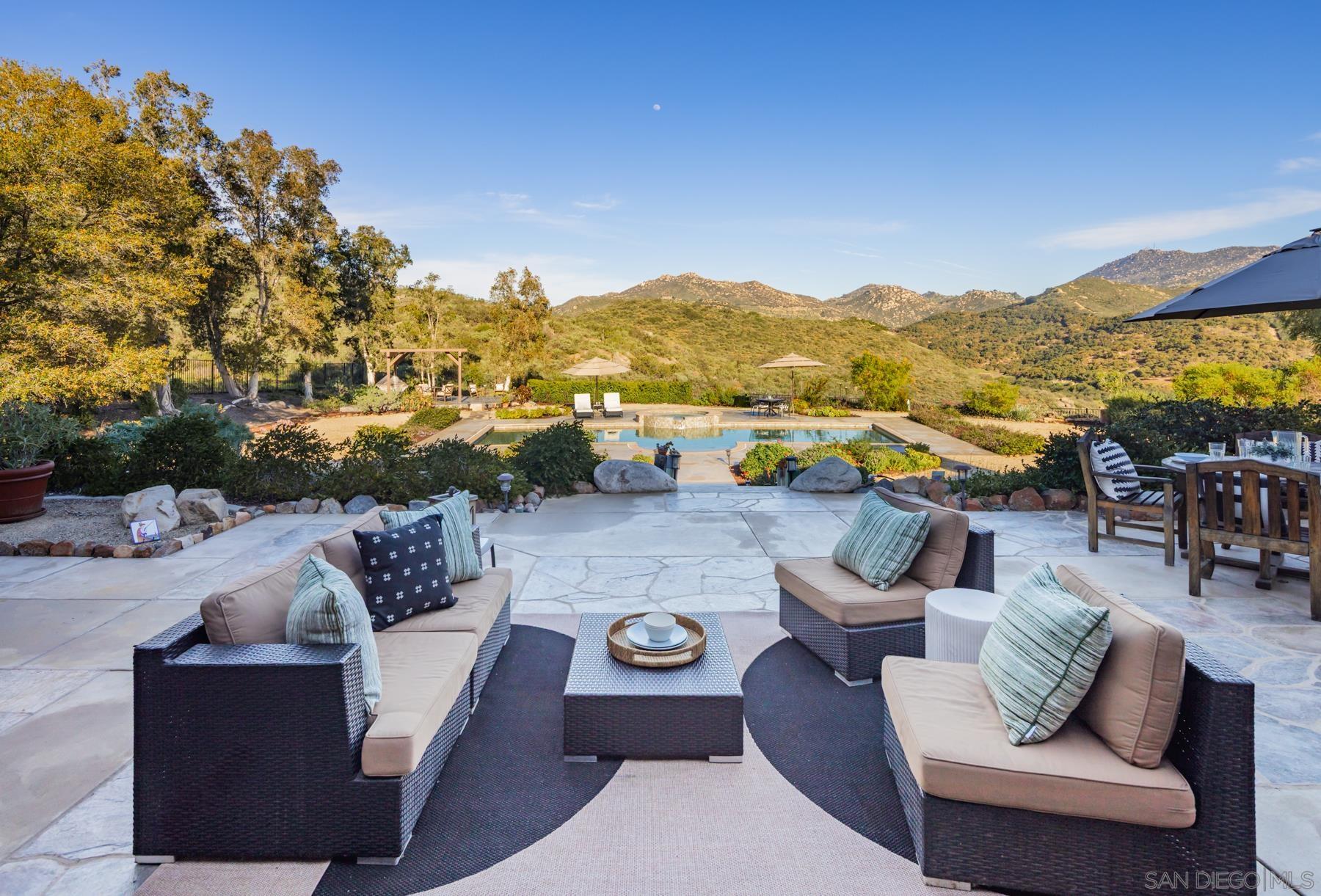 Detail Gallery Image 25 of 32 For 17095  Butterfield Trail, Poway,  CA 92064 - 6 Beds | 4/1 Baths