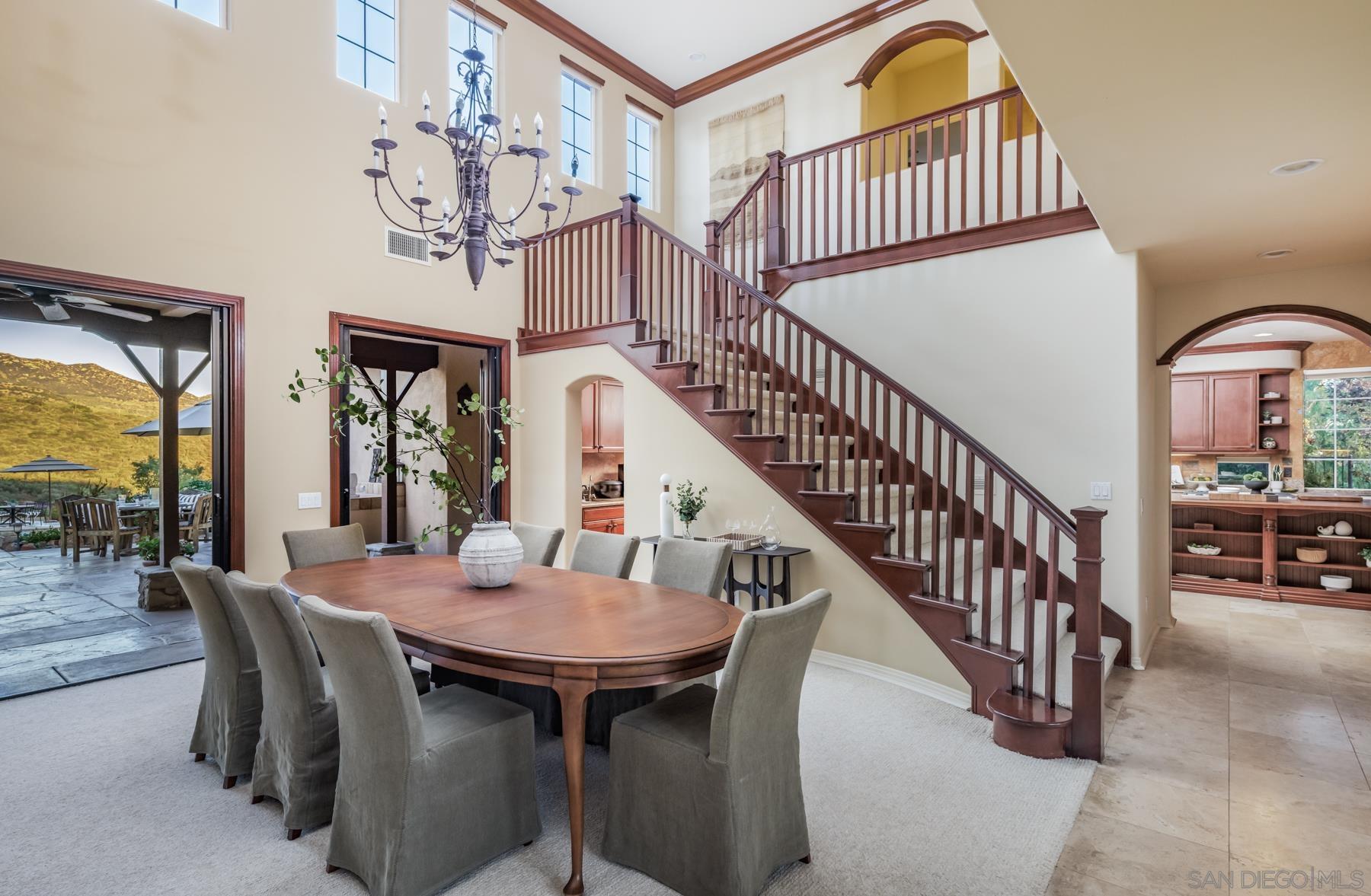 Detail Gallery Image 6 of 32 For 17095  Butterfield Trail, Poway,  CA 92064 - 6 Beds | 4/1 Baths