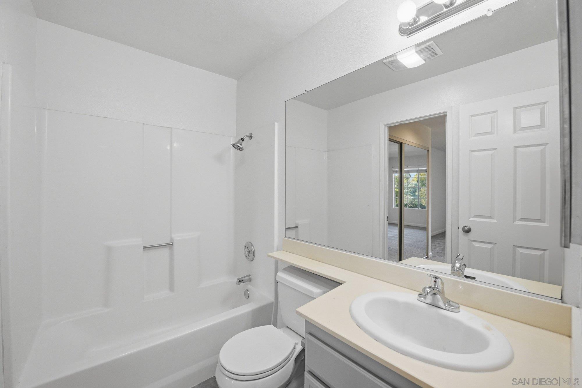 Detail Gallery Image 16 of 28 For 7330  Calle Cristobal  #87,  San Diego,  CA 92126 - 2 Beds | 2 Baths