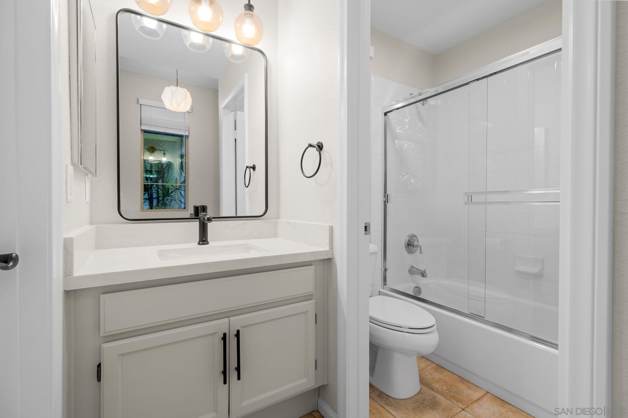 Detail Gallery Image 13 of 31 For 7256  Caribou Ct, San Diego,  CA 92129 - 4 Beds | 3/1 Baths