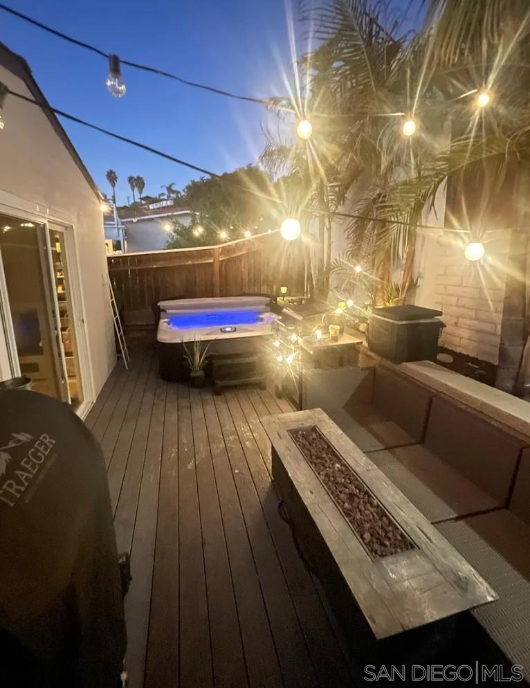 Detail Gallery Image 5 of 19 For 2893  Mcgraw St, San Diego,  CA 92117 - 2 Beds | 2 Baths