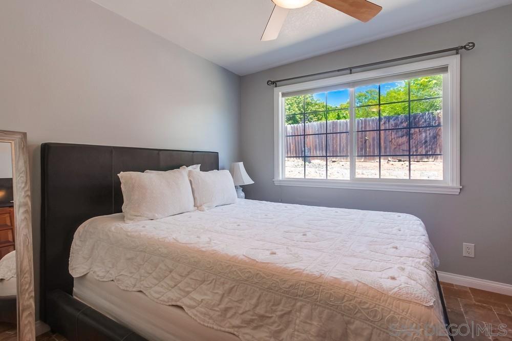 Detail Gallery Image 16 of 32 For 820  Frances Drive, Vista,  CA 92084 - 3 Beds | 1 Baths