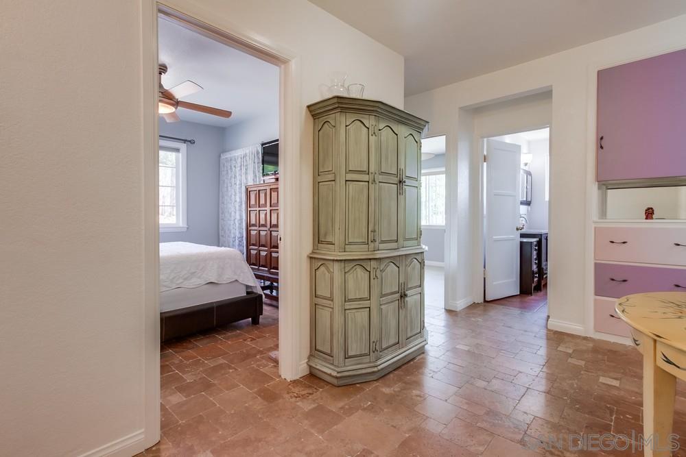 Detail Gallery Image 18 of 32 For 820  Frances Drive, Vista,  CA 92084 - 3 Beds | 1 Baths