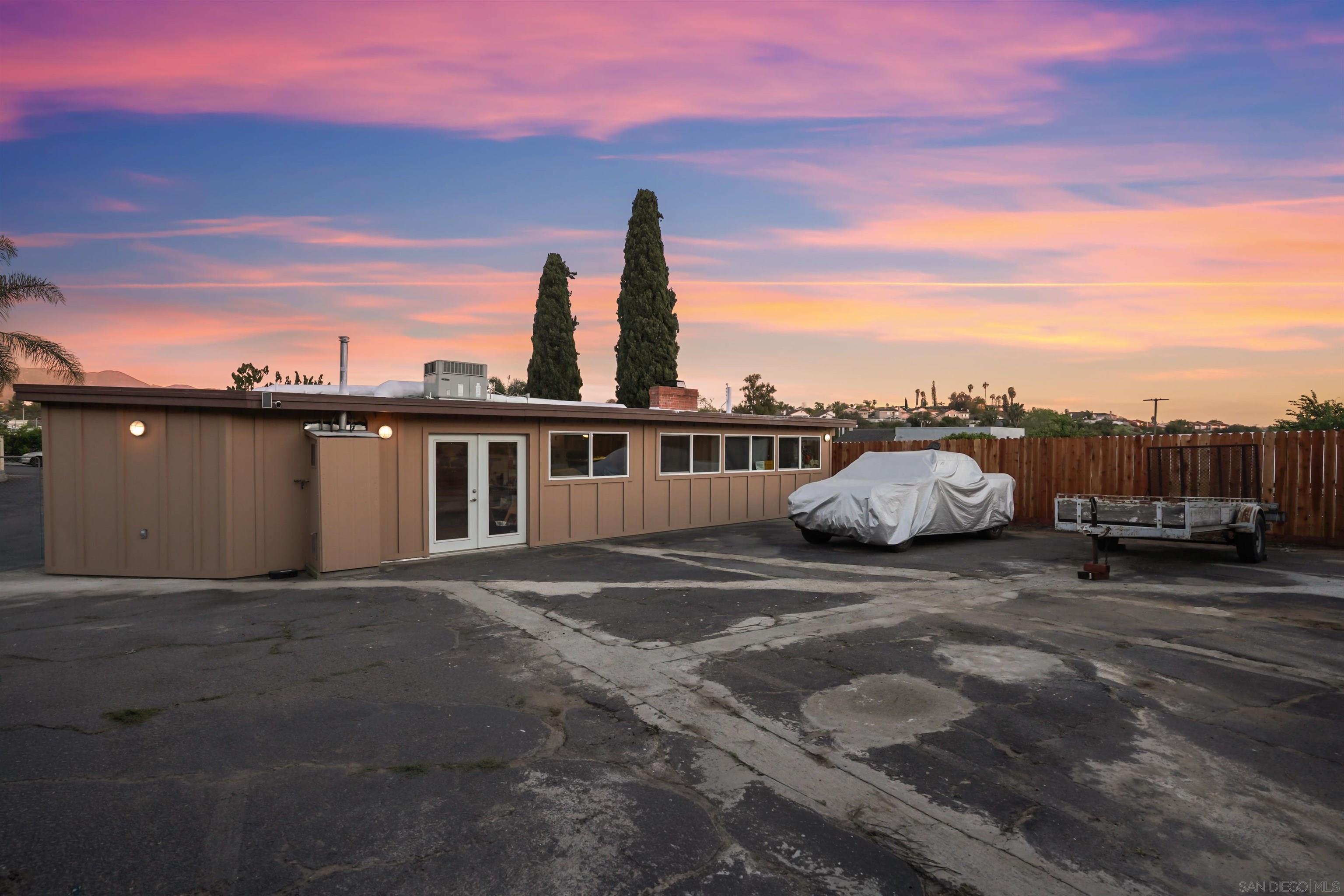 Detail Gallery Image 32 of 32 For 820  Frances Drive, Vista,  CA 92084 - 3 Beds | 1 Baths