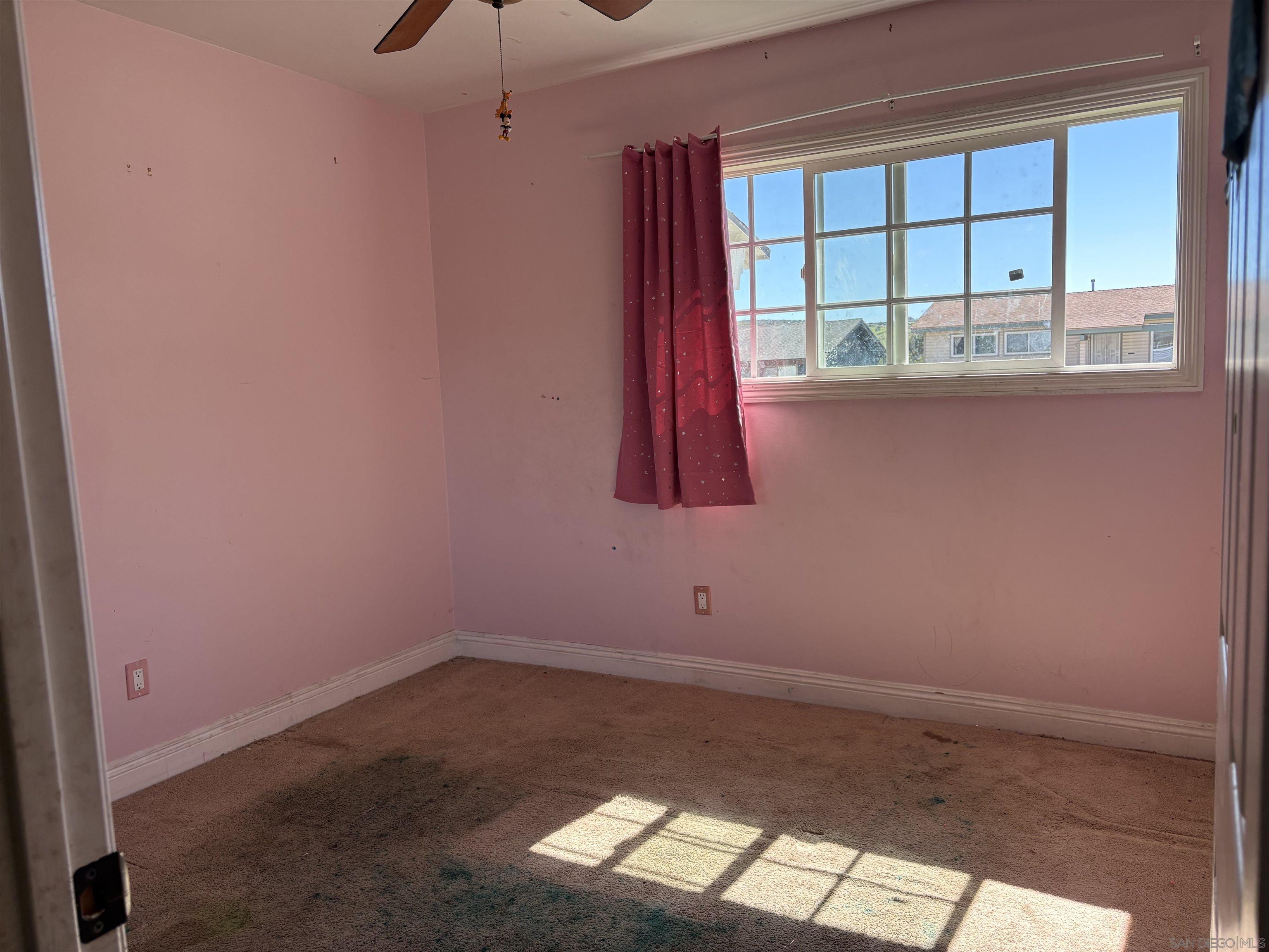 Detail Gallery Image 7 of 10 For 12614  Orohaven Ln, Poway,  CA 92064 - 4 Beds | 2 Baths