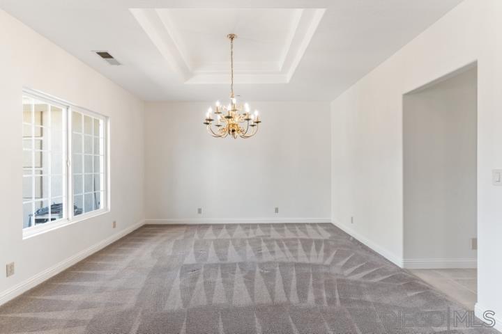 Detail Gallery Image 12 of 48 For 4417  Fallsbrae Road, Fallbrook,  CA 92028 - 4 Beds | 3/1 Baths