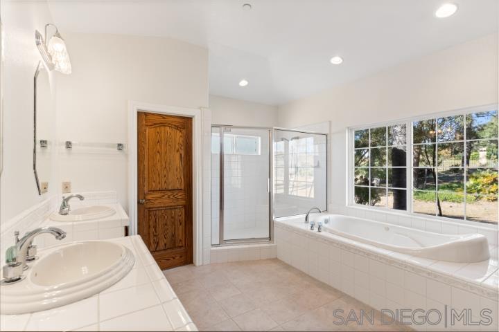 Detail Gallery Image 30 of 48 For 4417  Fallsbrae Road, Fallbrook,  CA 92028 - 4 Beds | 3/1 Baths