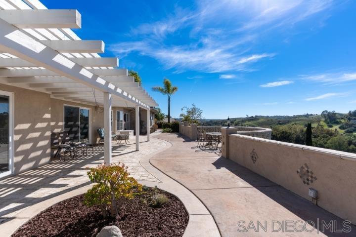 Detail Gallery Image 39 of 48 For 4417  Fallsbrae Road, Fallbrook,  CA 92028 - 4 Beds | 3/1 Baths