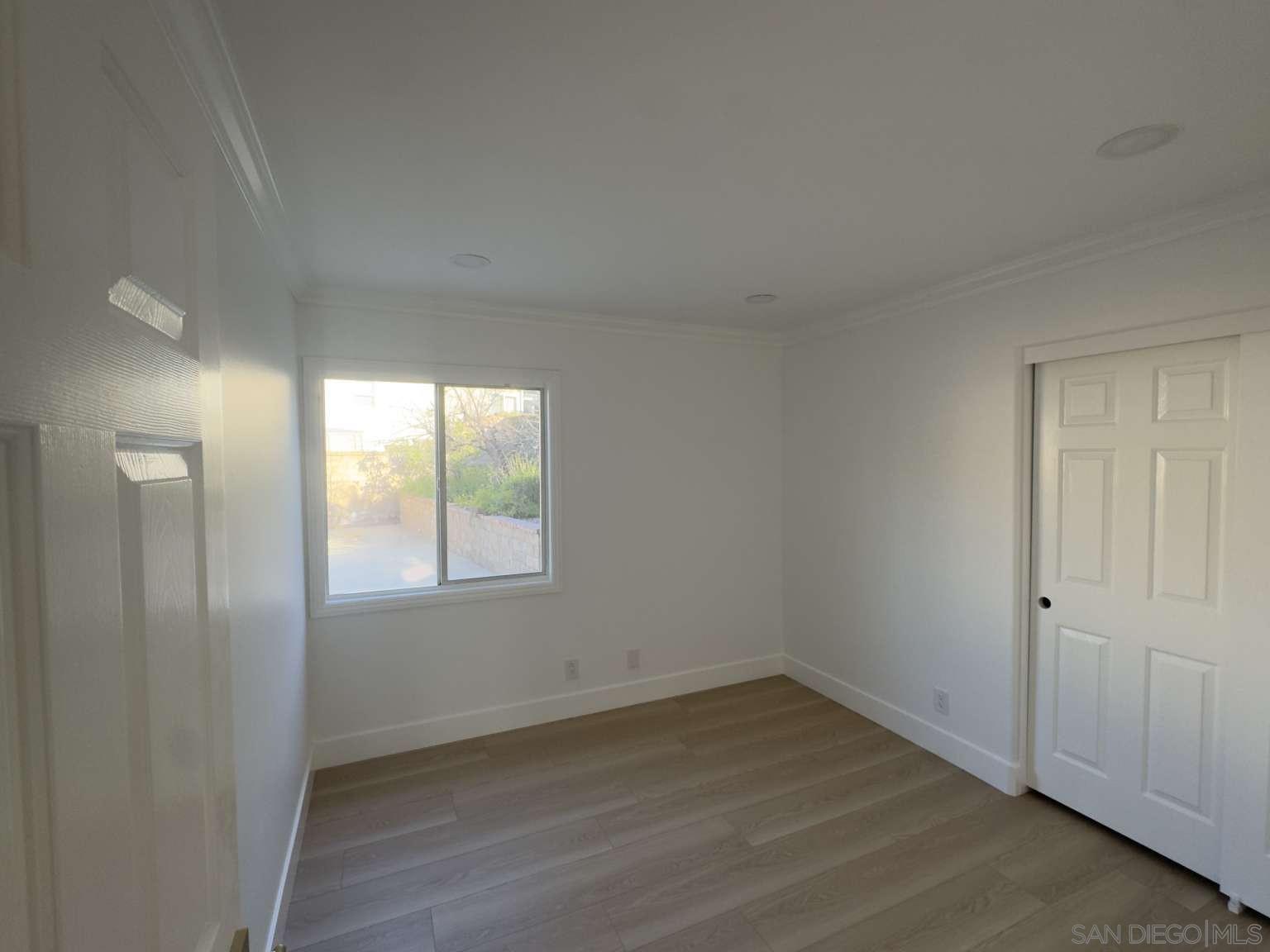 Detail Gallery Image 16 of 35 For 2227  Mapleleaf Ave, Newbury Park,  CA 91320 - 4 Beds | 2/1 Baths